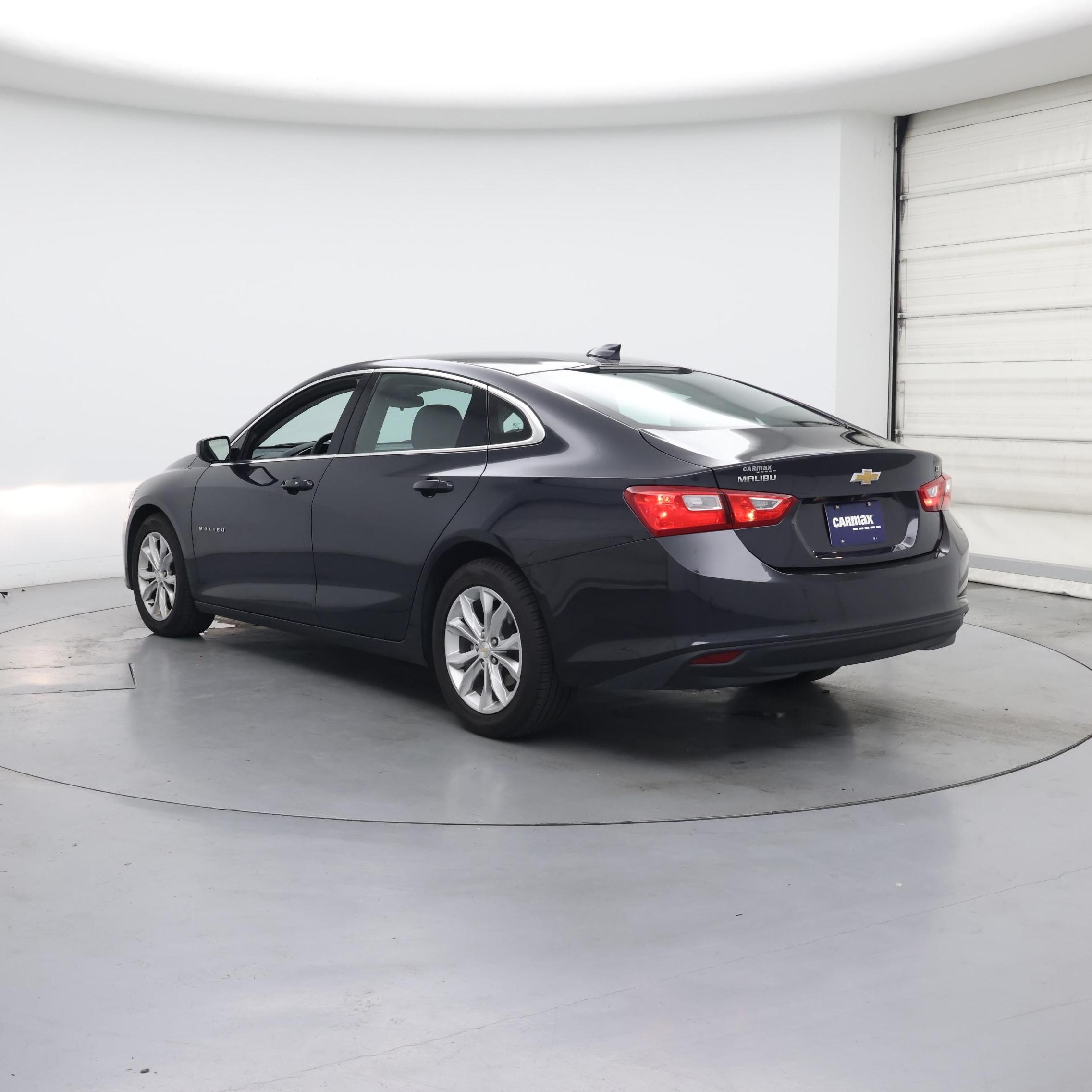 Thumbnail: 2023 Chevrolet Malibu - 2
