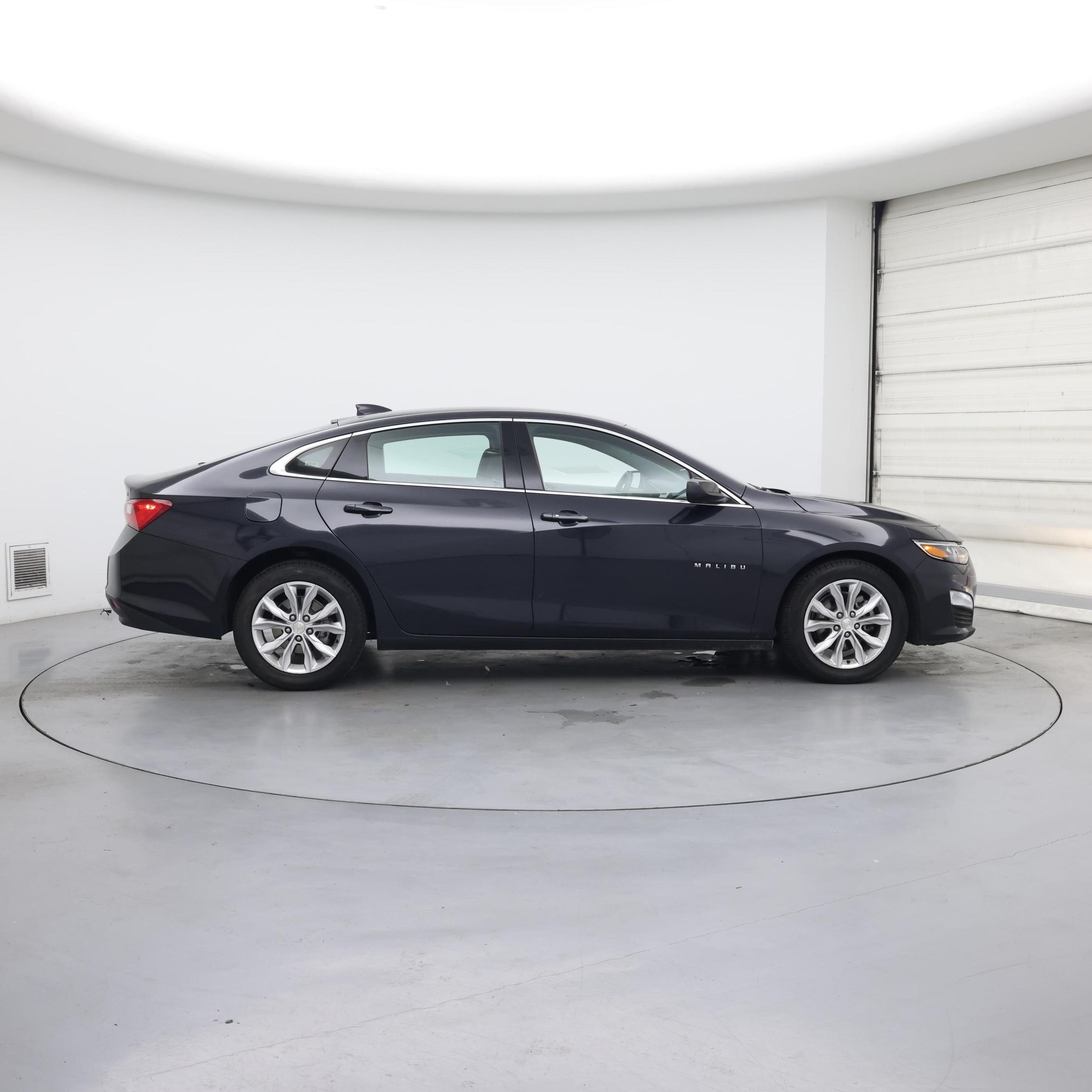 Thumbnail: 2023 Chevrolet Malibu - 7