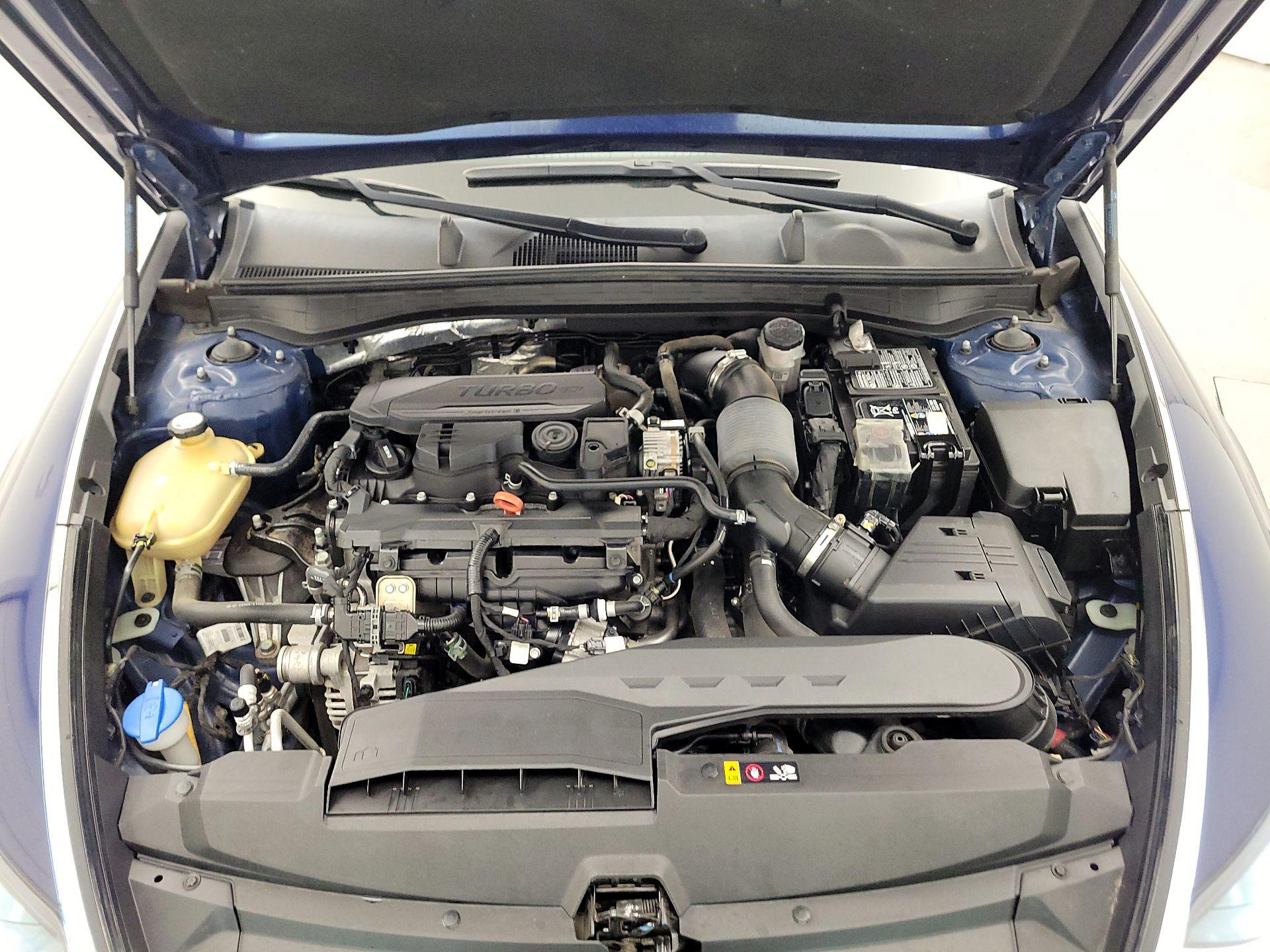 Thumbnail: 2021 Hyundai Sonata - 17