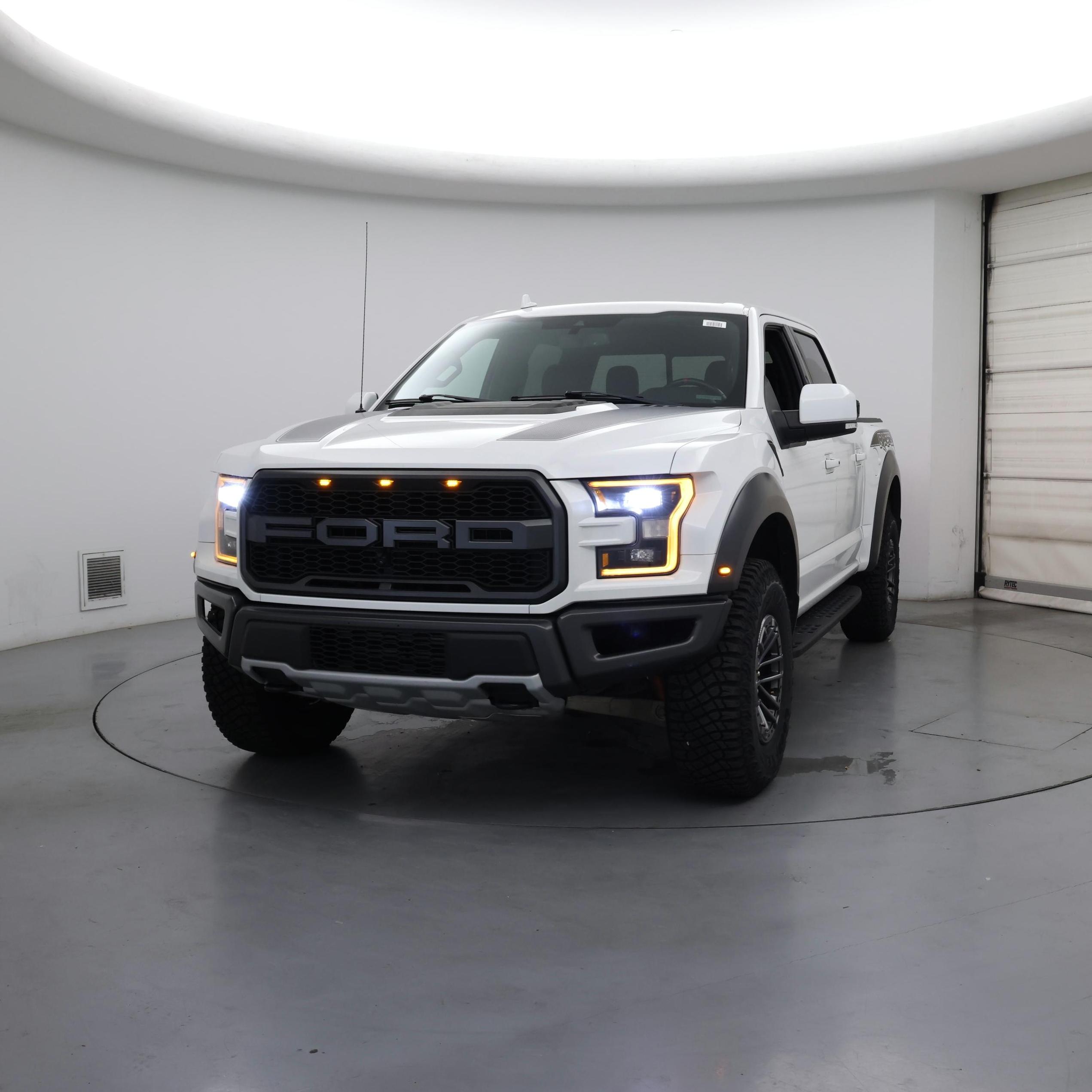 Thumbnail: 2019 Ford F-150 - 4