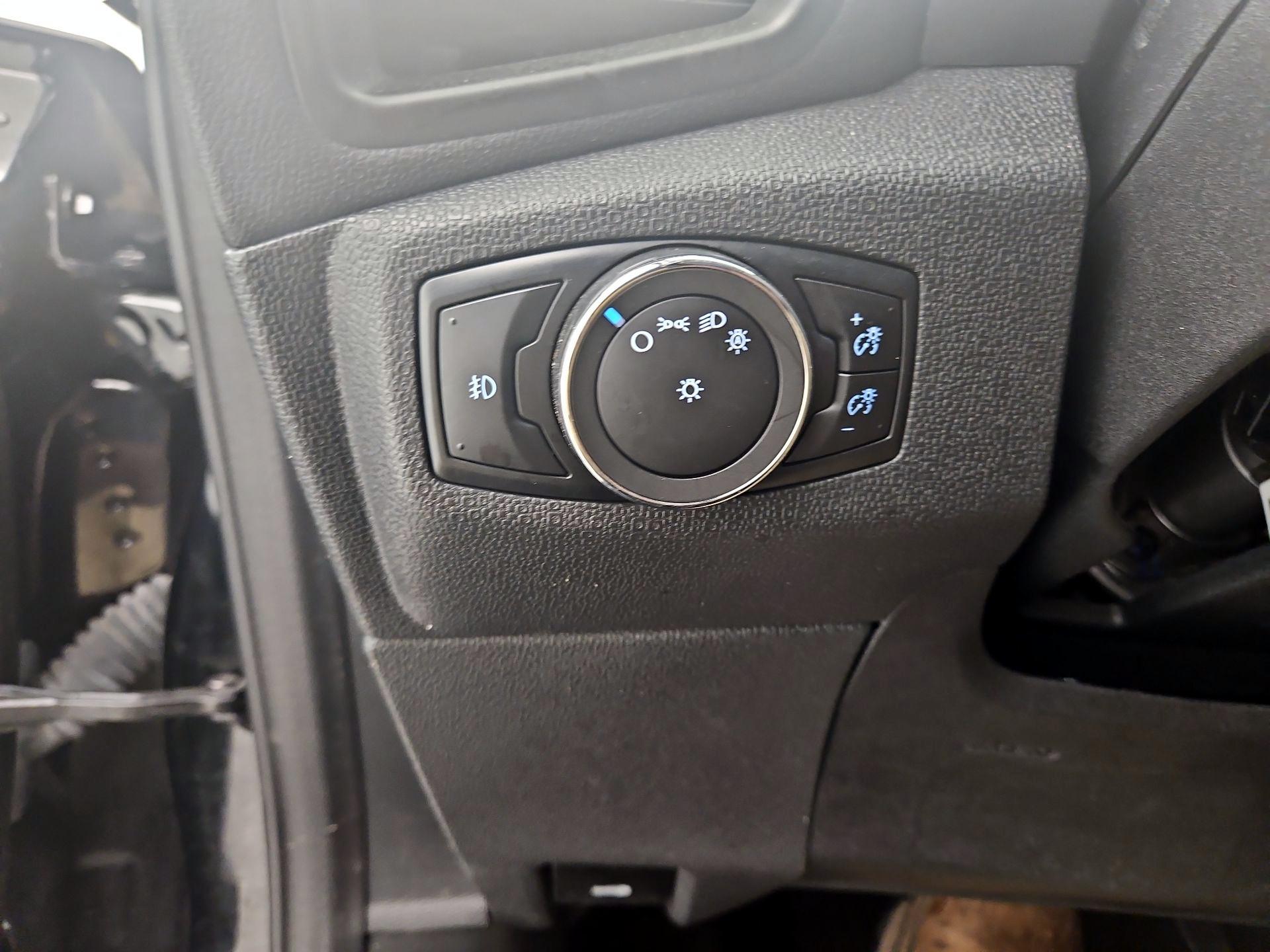 Thumbnail: 2021 Ford EcoSport - 13