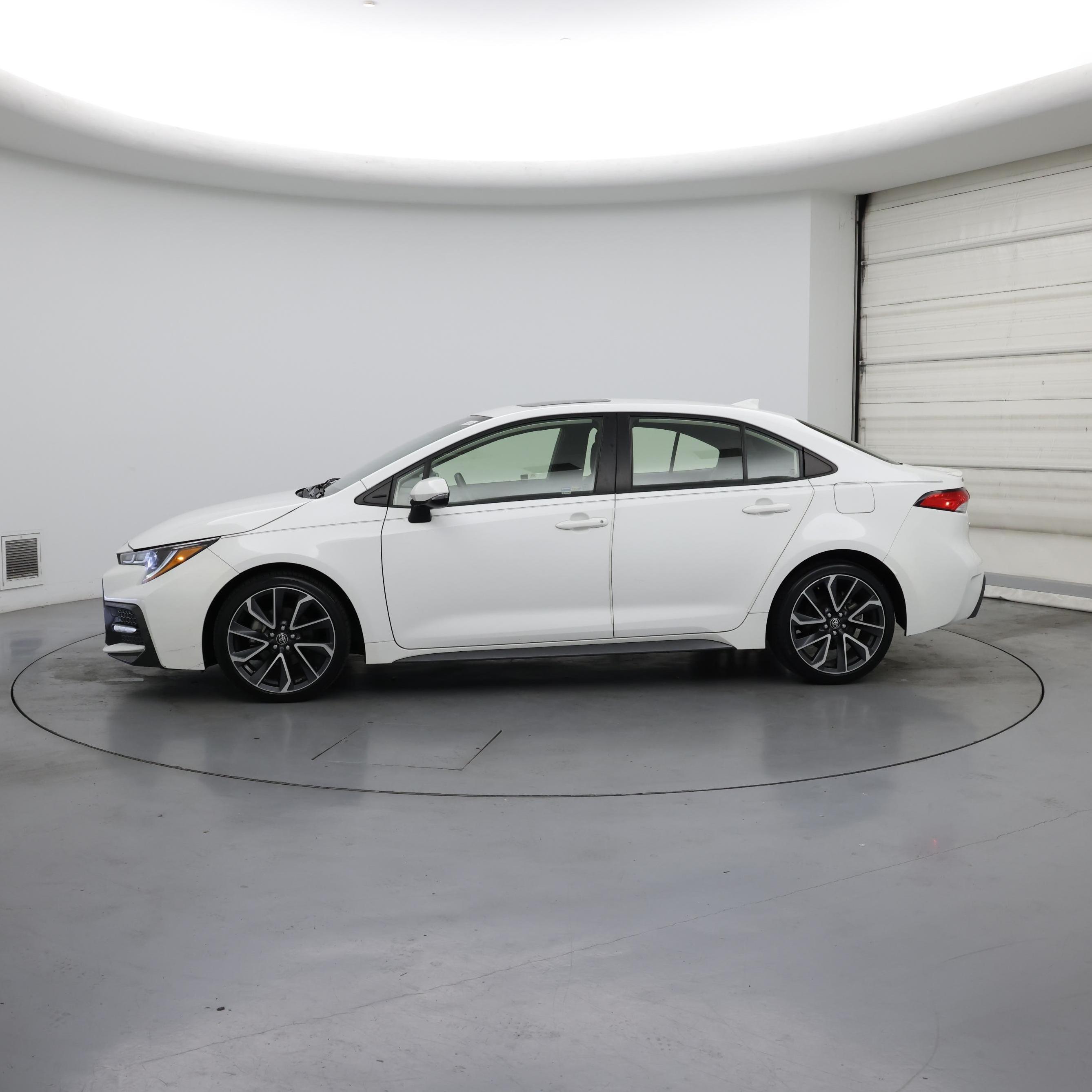 Thumbnail: 2020 Toyota Corolla - 3