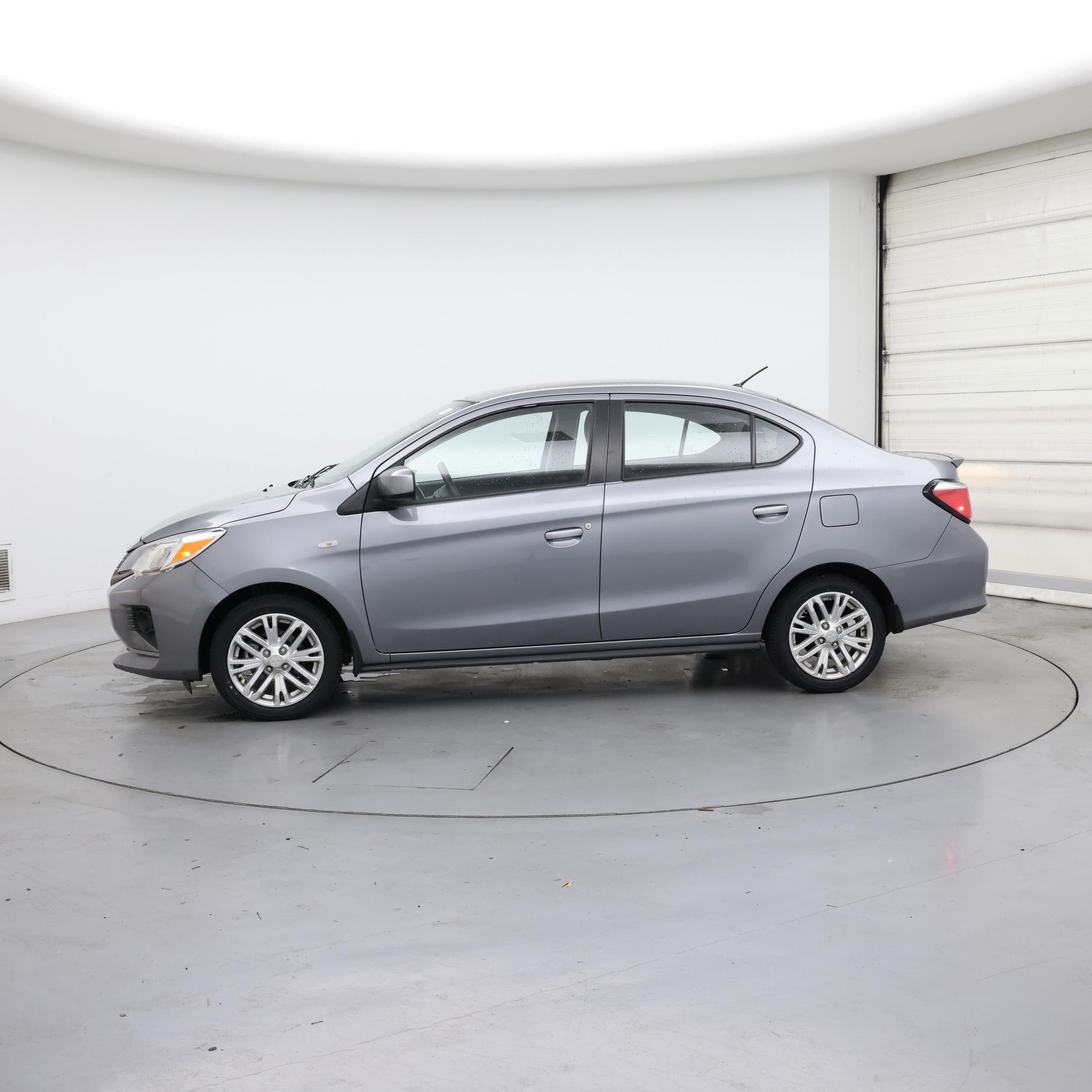 Thumbnail: 2023 Mitsubishi Mirage G4 - 3