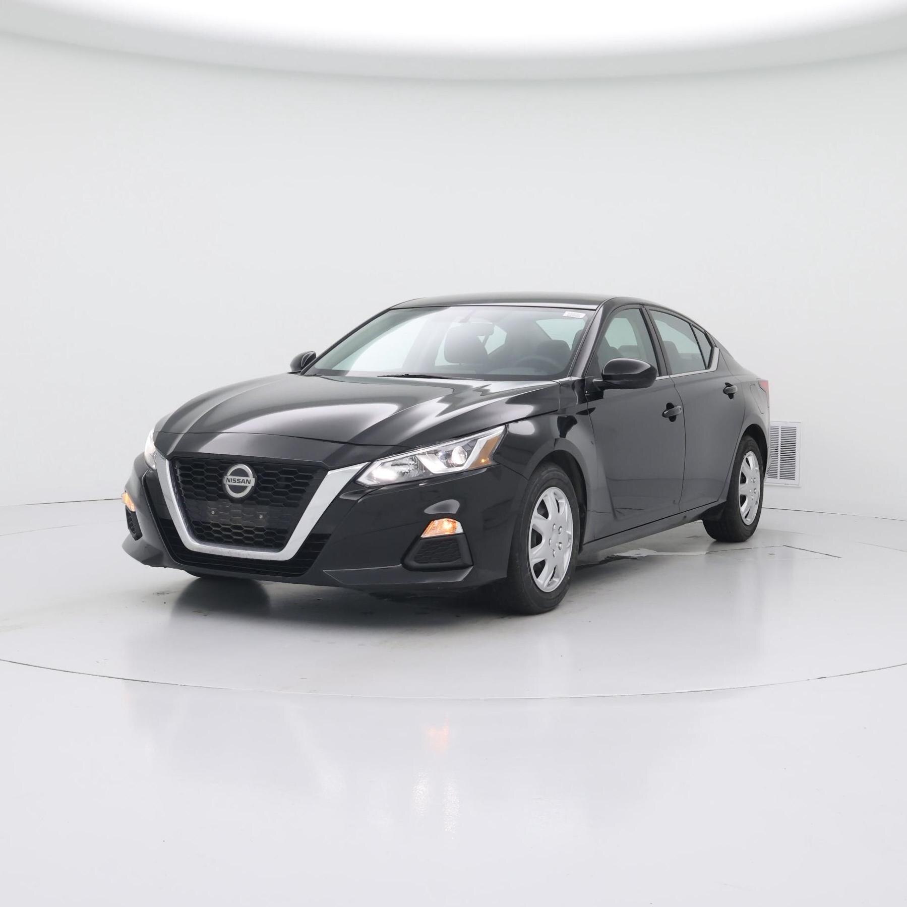 Thumbnail: 2020 Nissan Altima - 4