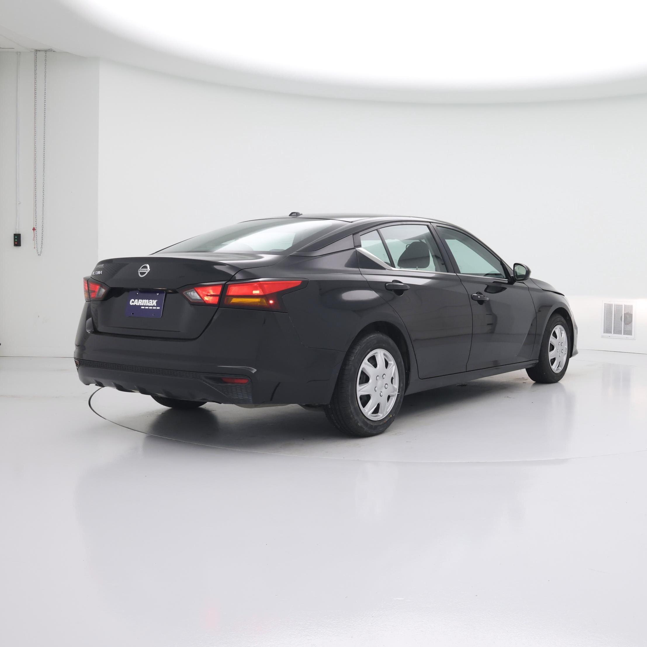 Thumbnail: 2020 Nissan Altima - 8