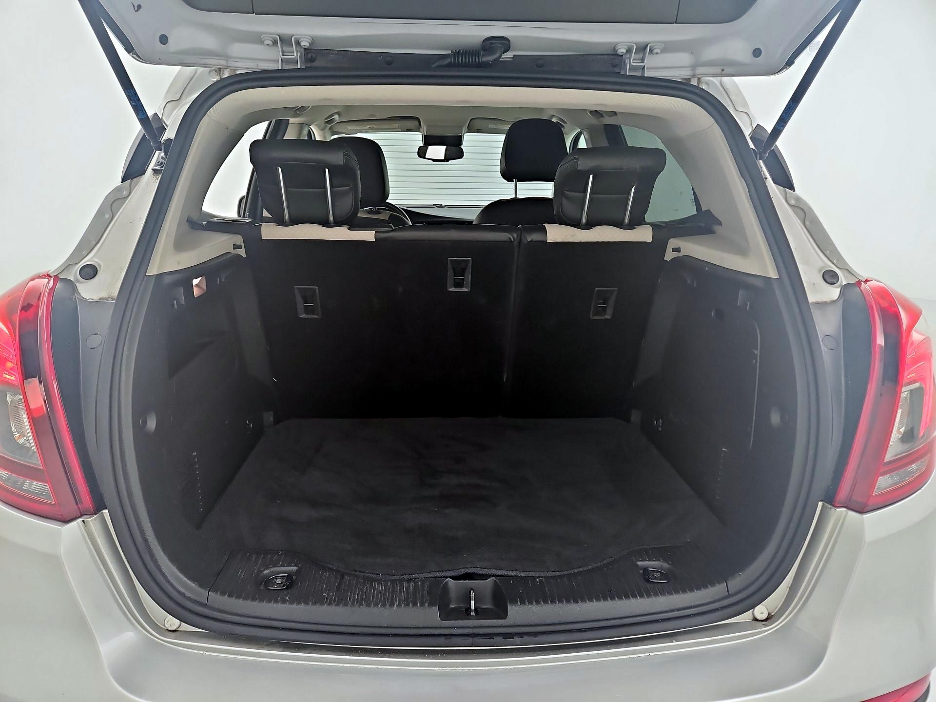 Thumbnail: 2020 Buick Encore - 20
