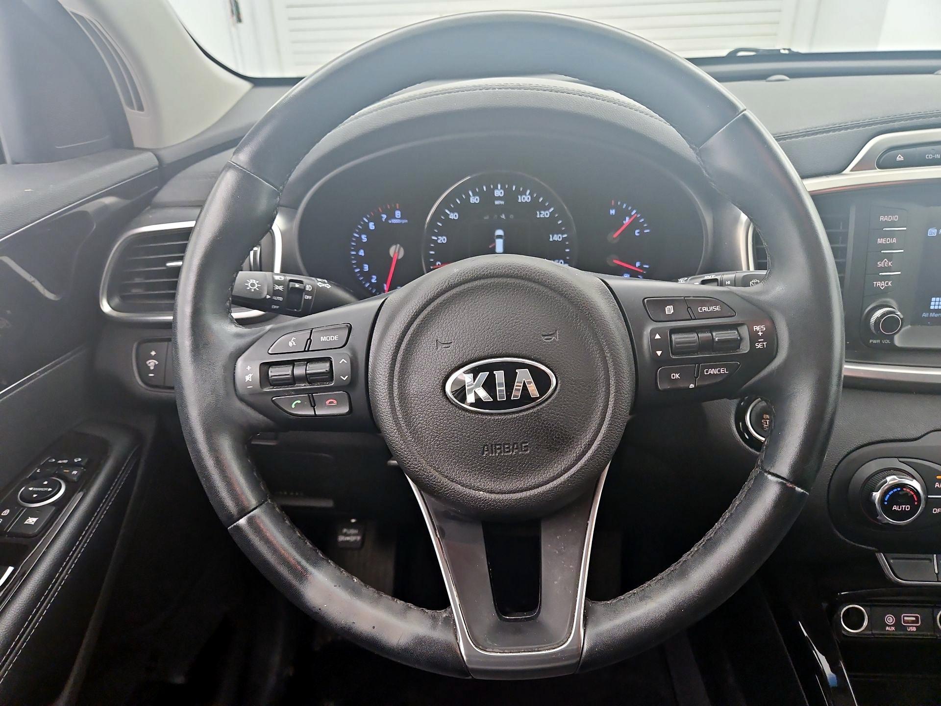 Thumbnail: 2018 Kia Sorento - 10