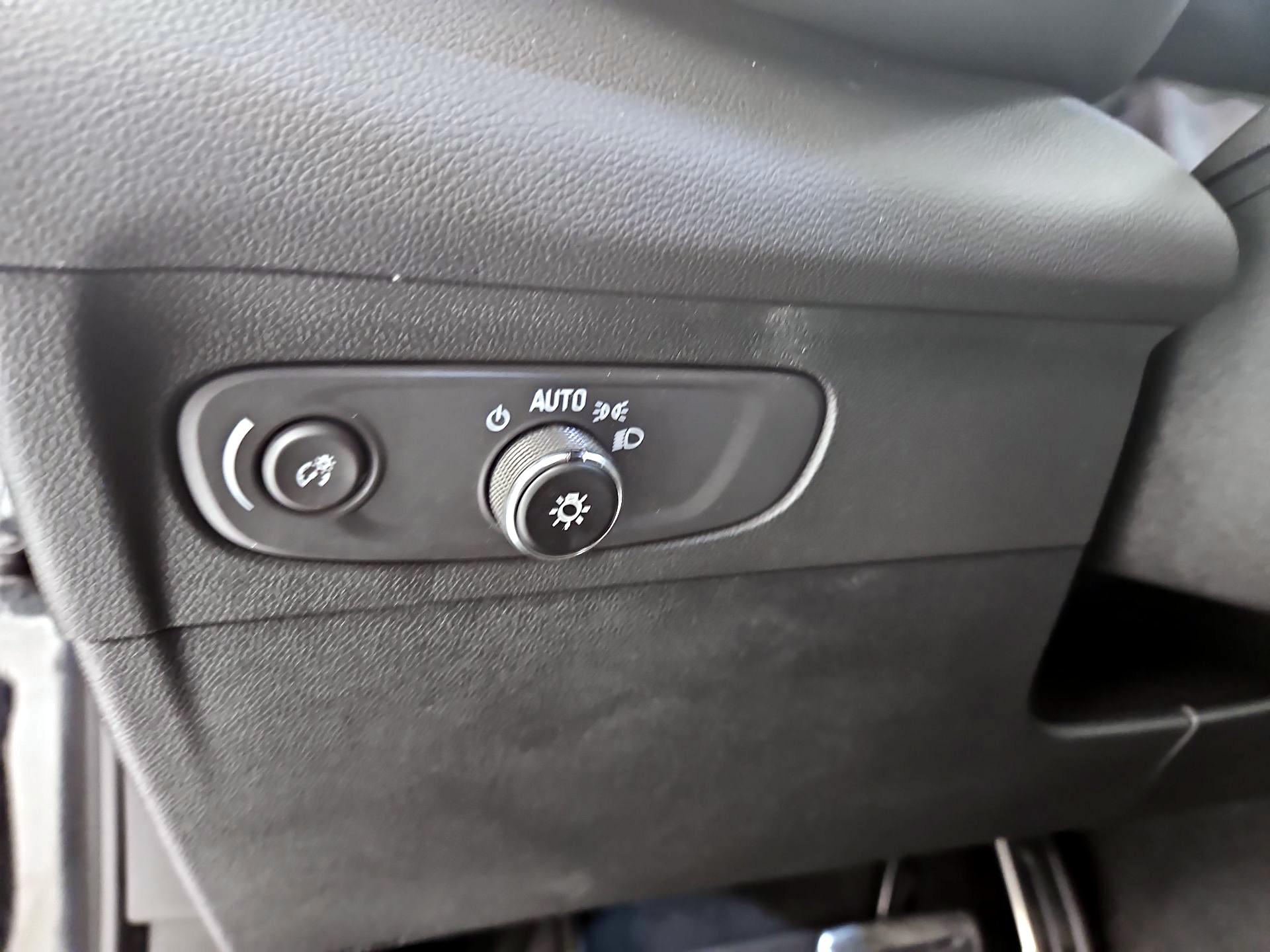 Thumbnail: 2023 Buick Envision - 13