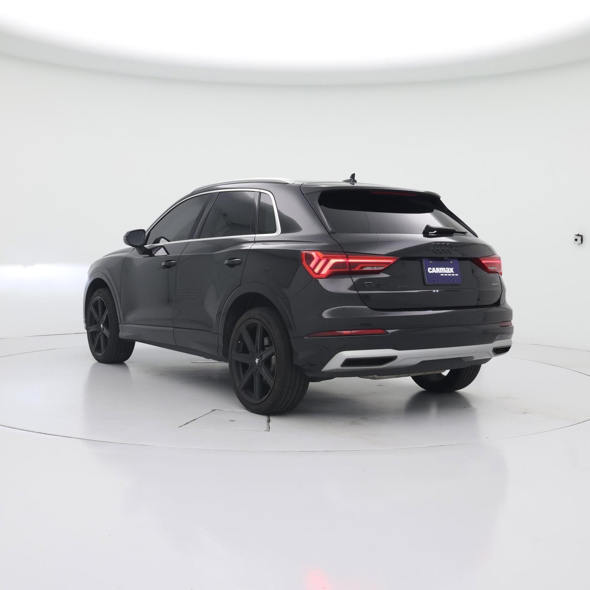 Thumbnail: 2020 Audi Q3 - 2