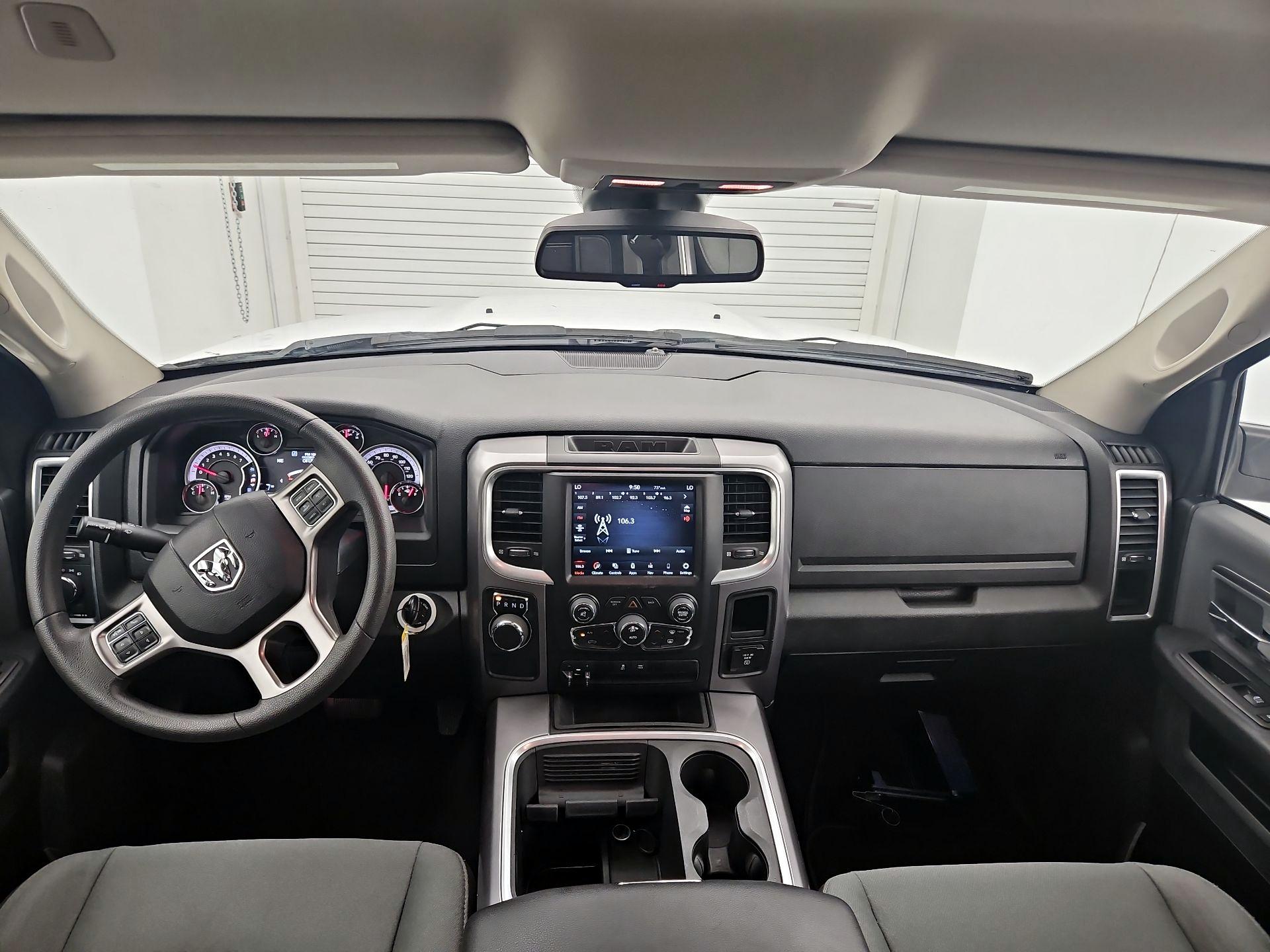 Thumbnail: 2023 RAM 1500 Classic - 9