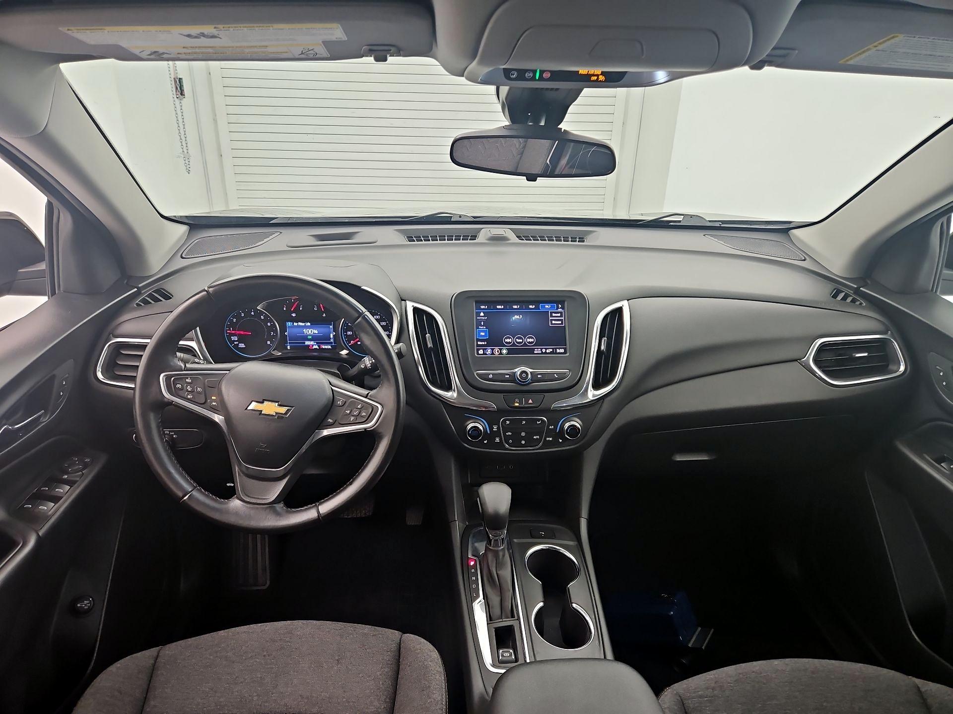 Thumbnail: 2022 Chevrolet Equinox - 9