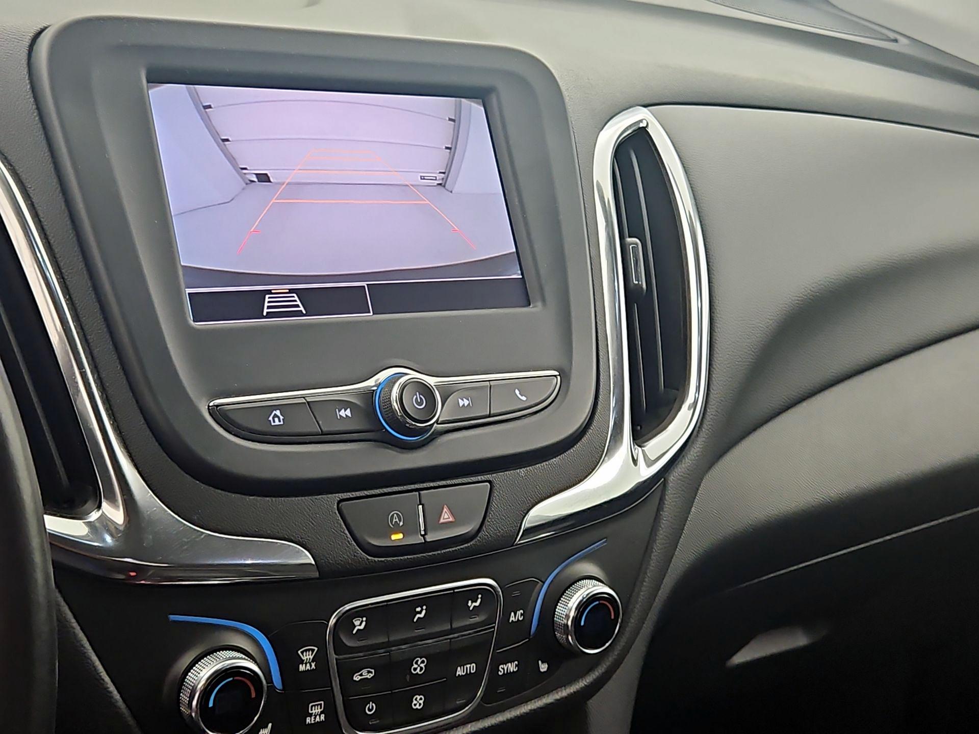Thumbnail: 2022 Chevrolet Equinox - 14
