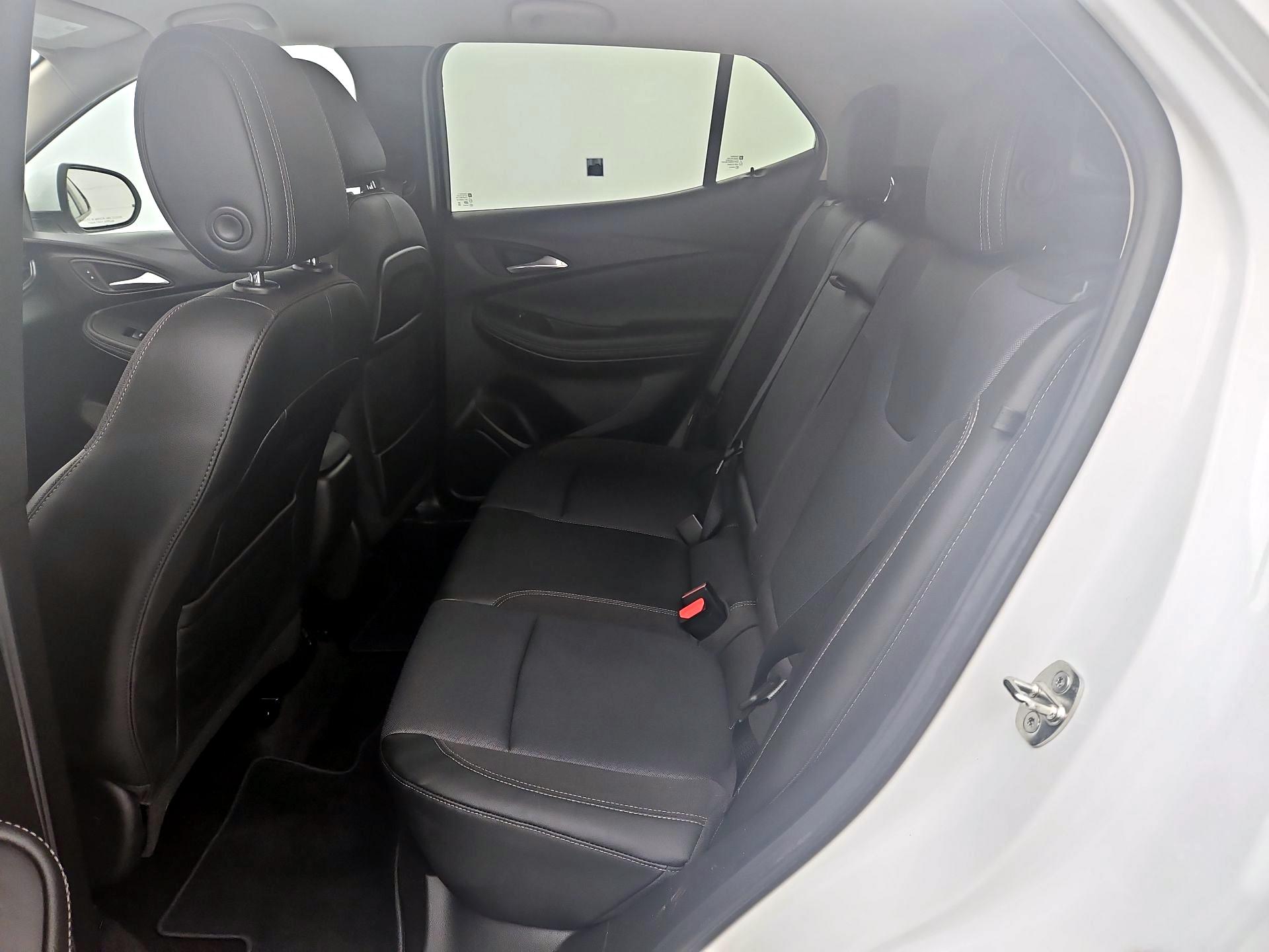 Thumbnail: 2022 Buick Encore GX - 19