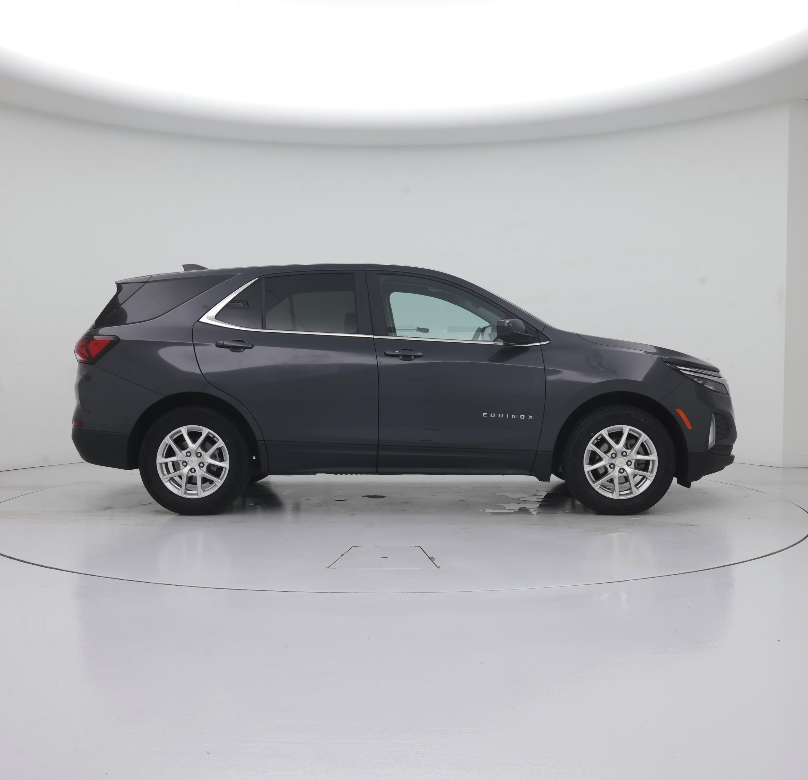 Thumbnail: 2022 Chevrolet Equinox - 7