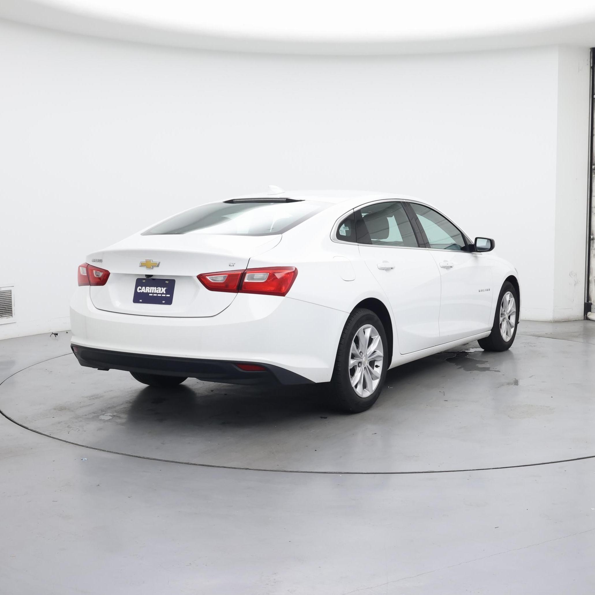 Thumbnail: 2023 Chevrolet Malibu - 8