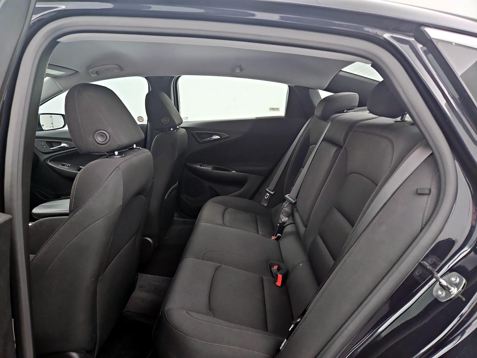 Thumbnail: 2023 Chevrolet Malibu - 19