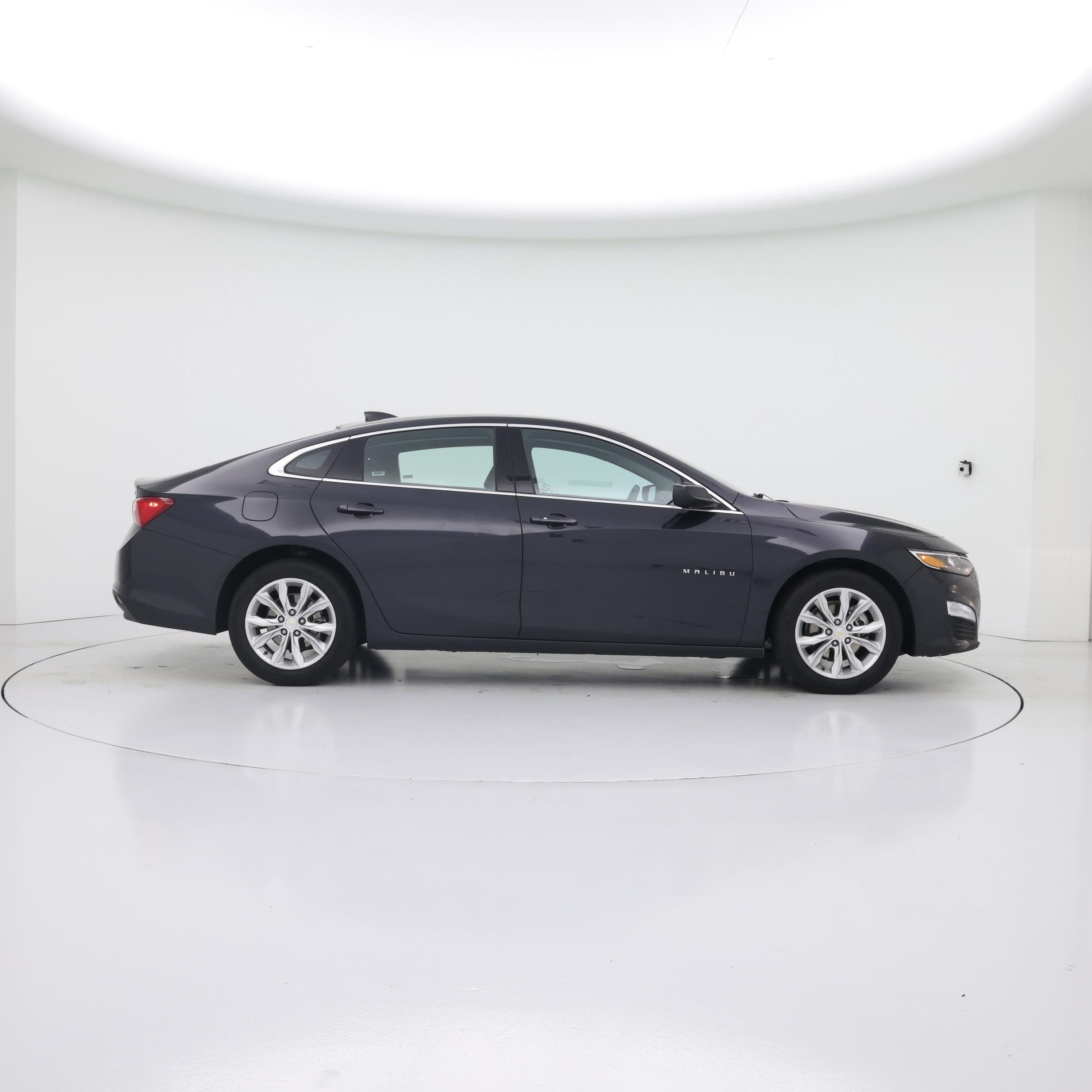 Thumbnail: 2023 Chevrolet Malibu - 7