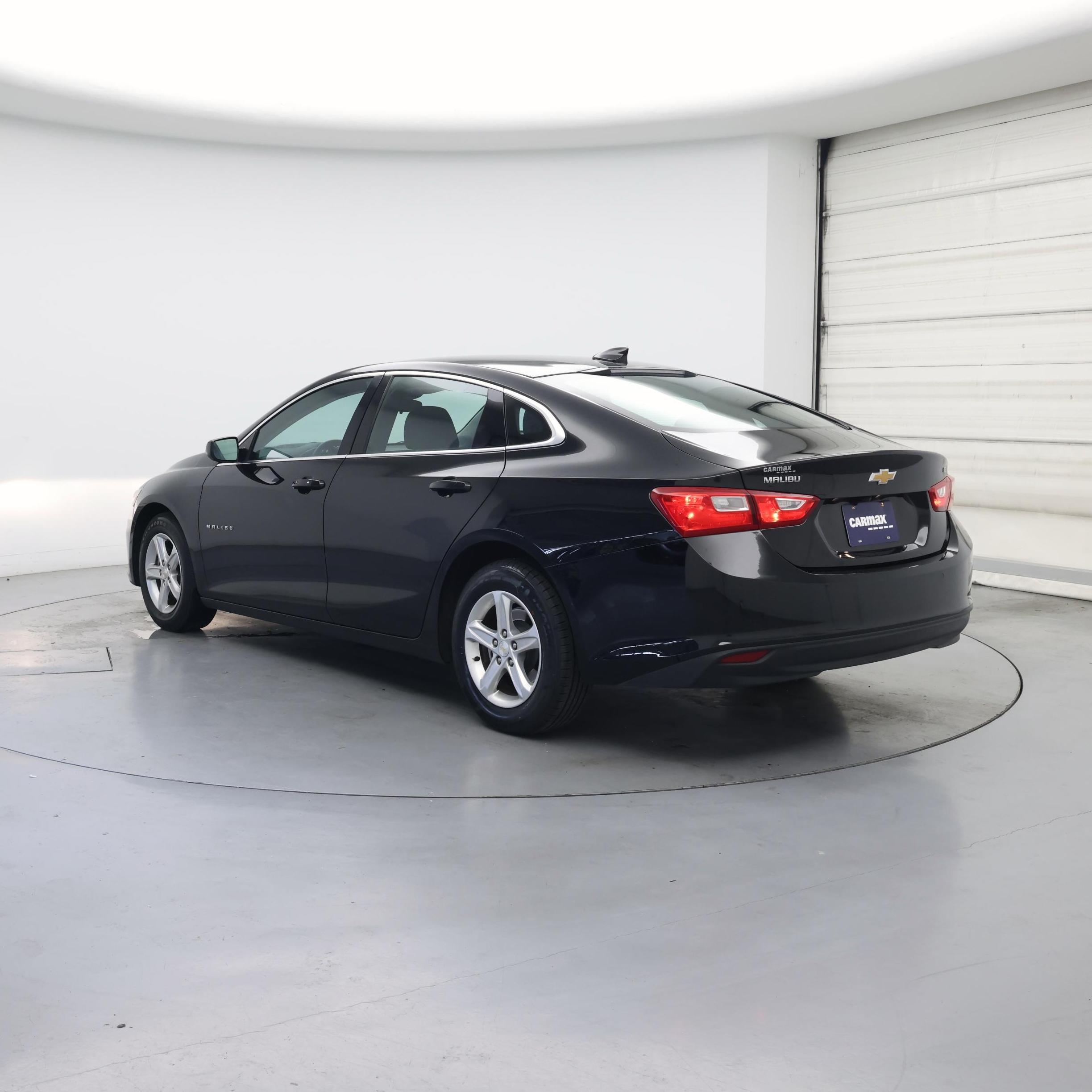 Thumbnail: 2024 Chevrolet Malibu - 2