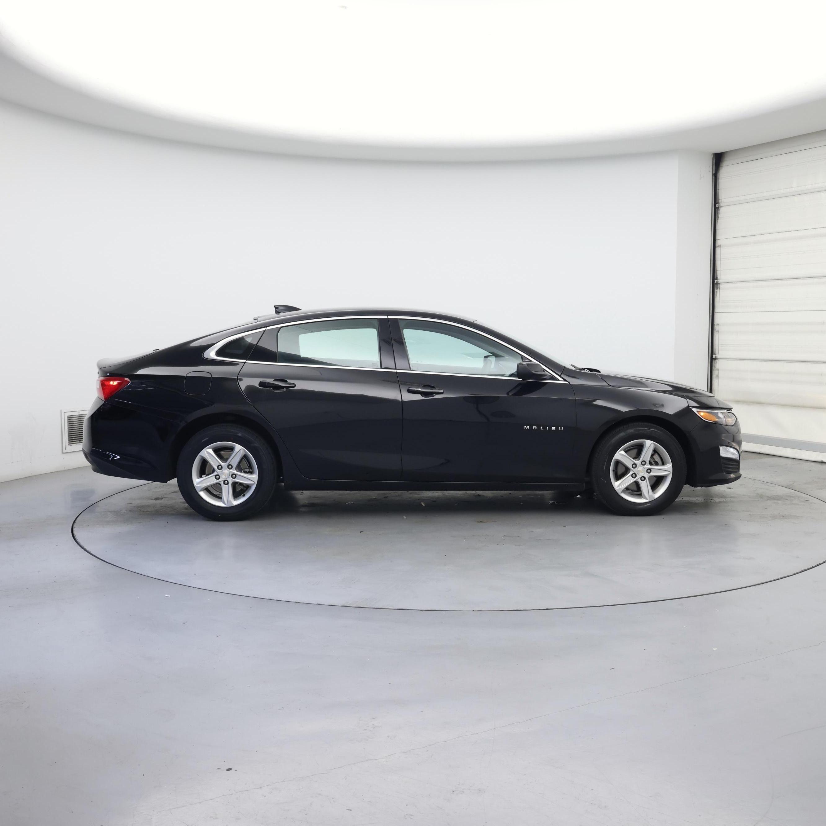 Thumbnail: 2024 Chevrolet Malibu - 7