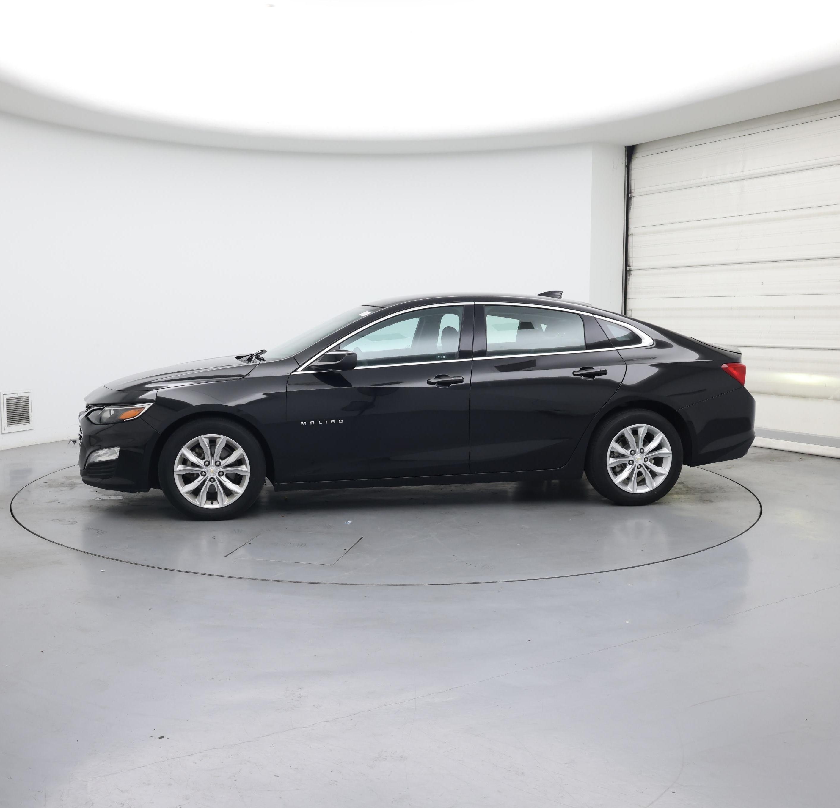 Thumbnail: 2023 Chevrolet Malibu - 3