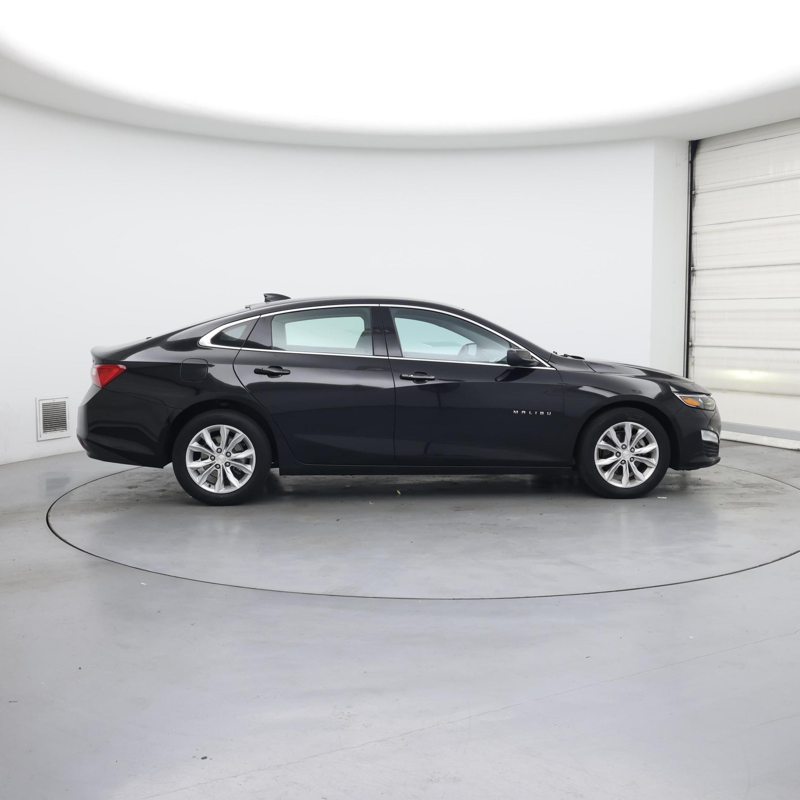 Thumbnail: 2023 Chevrolet Malibu - 7