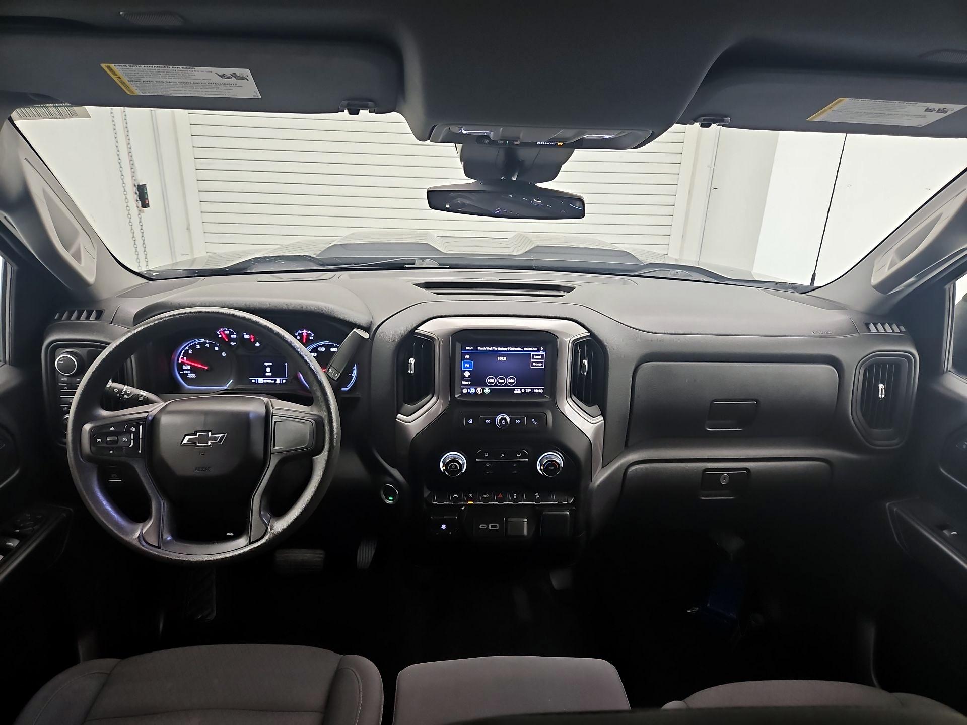 Thumbnail: 2023 Chevrolet Silverado 1500 - 9