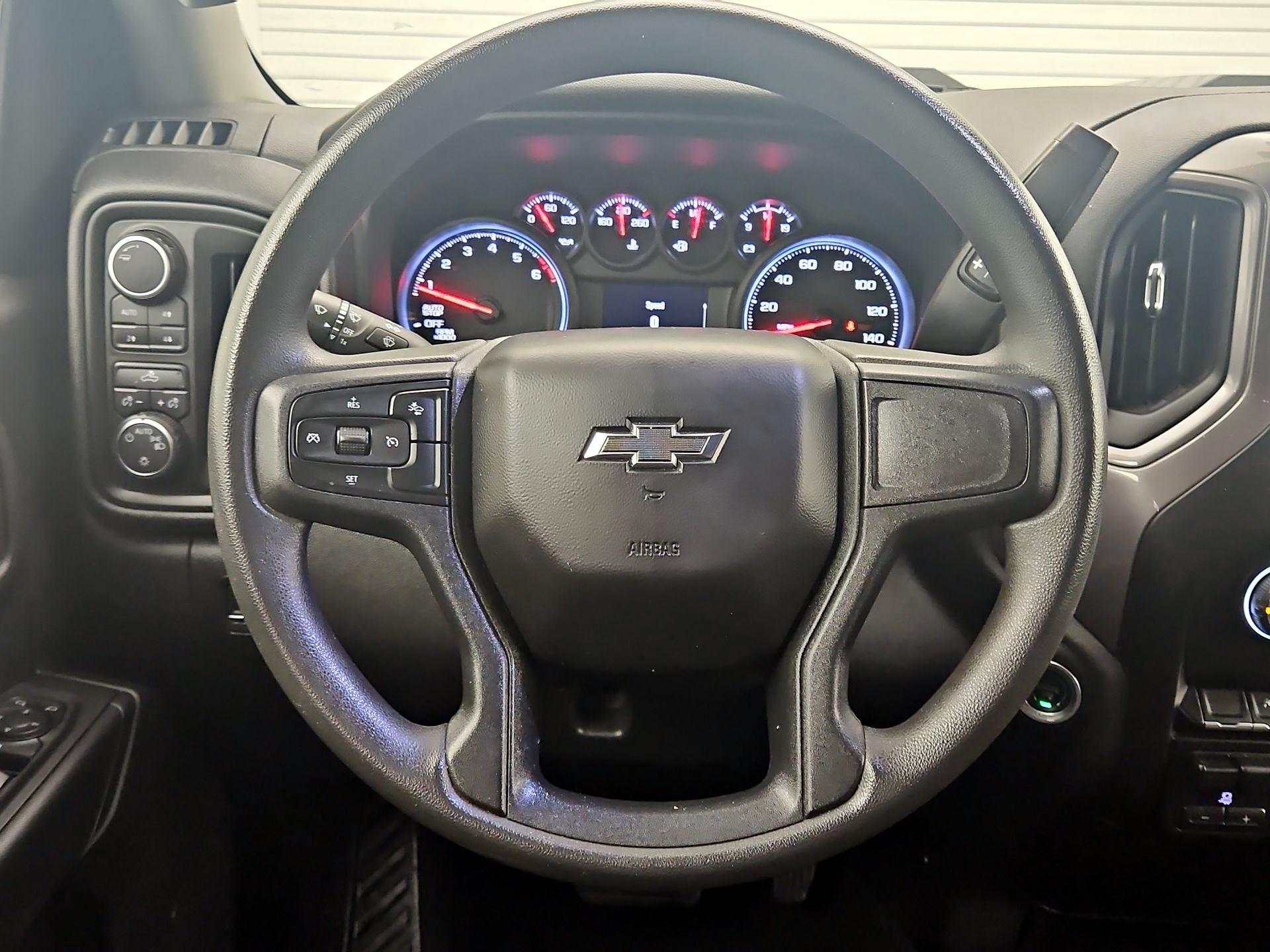 Thumbnail: 2023 Chevrolet Silverado 1500 - 10