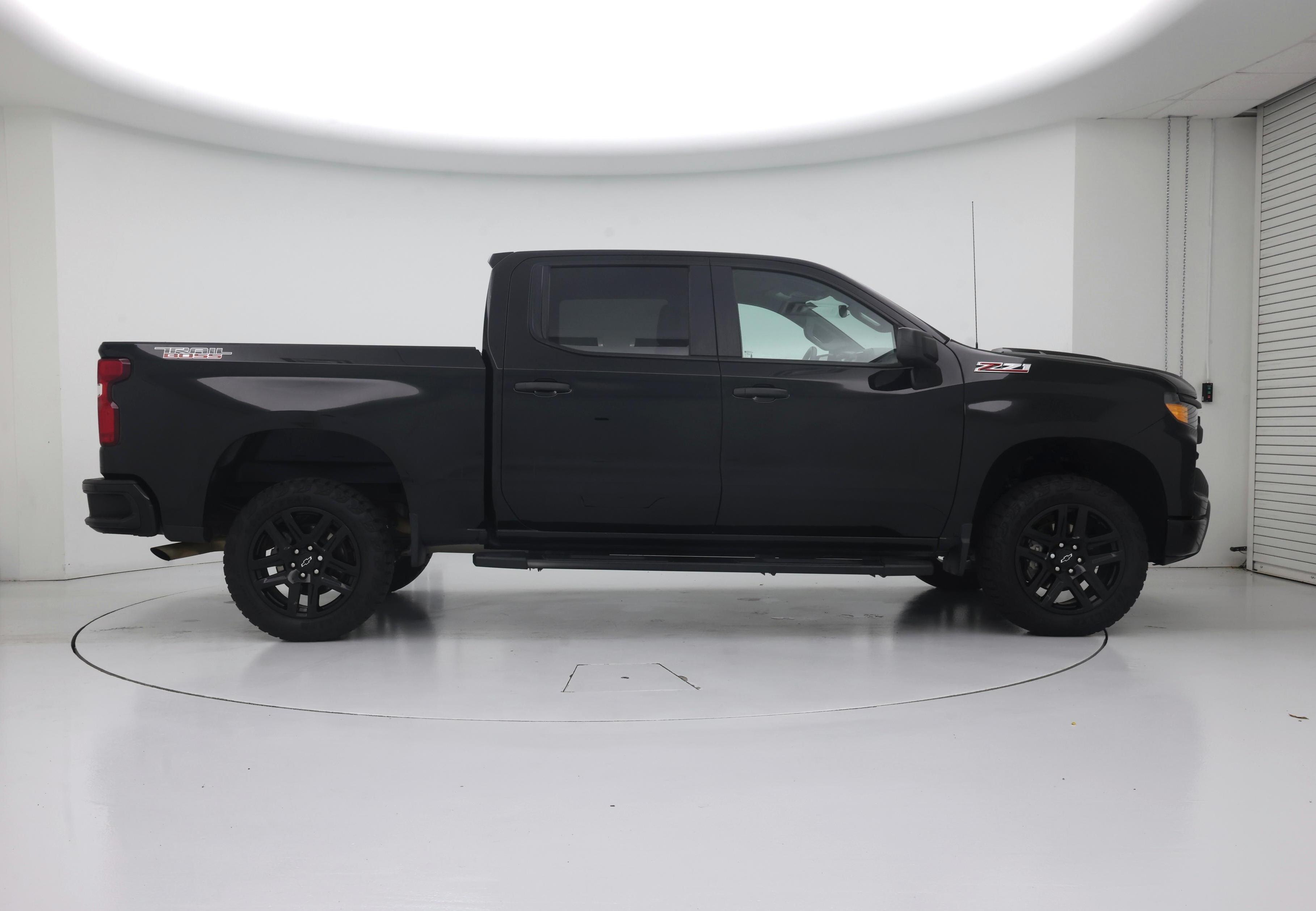 Thumbnail: 2023 Chevrolet Silverado 1500 - 7