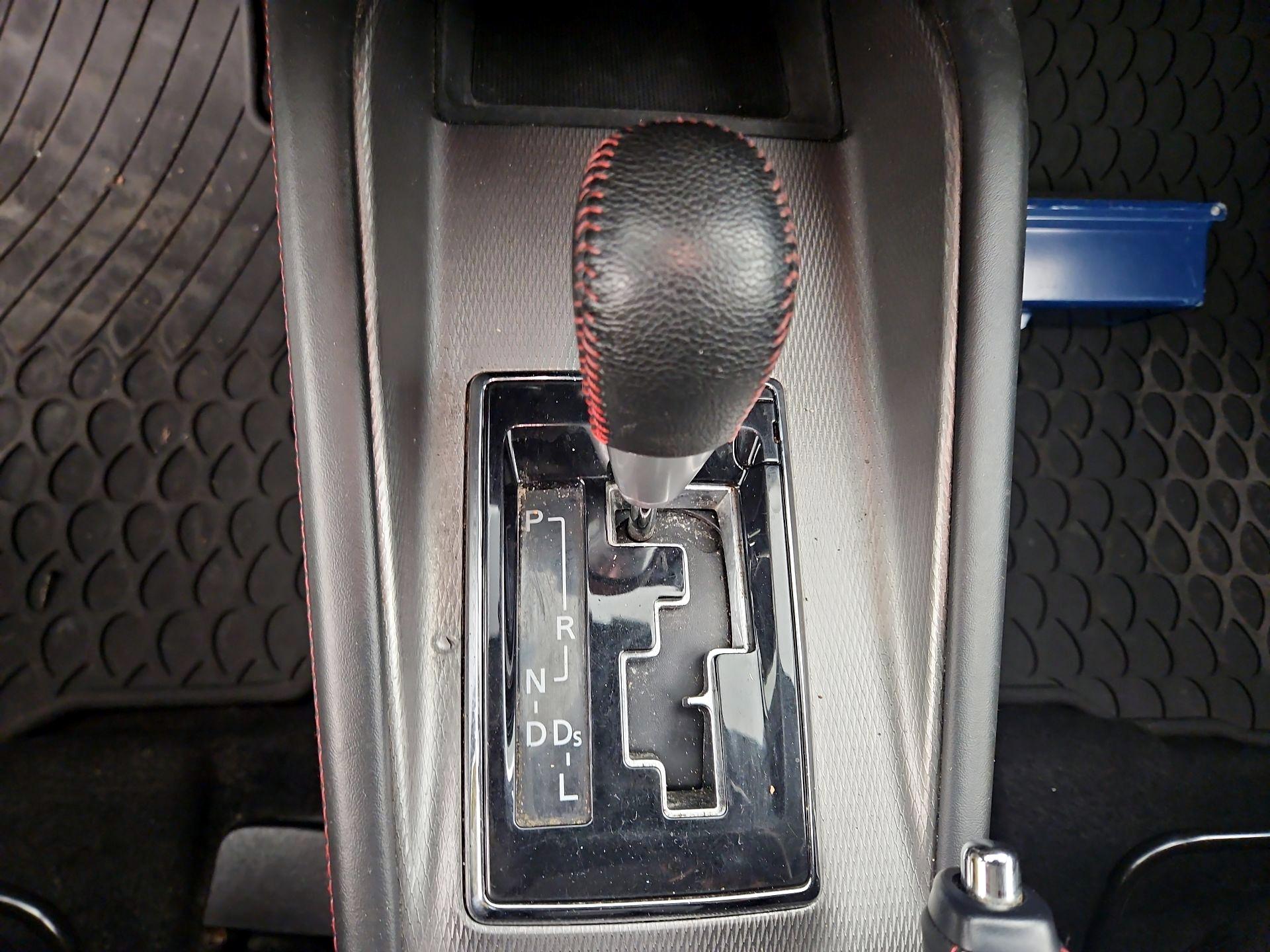 Thumbnail: 2023 Mitsubishi Outlander Sport - 18