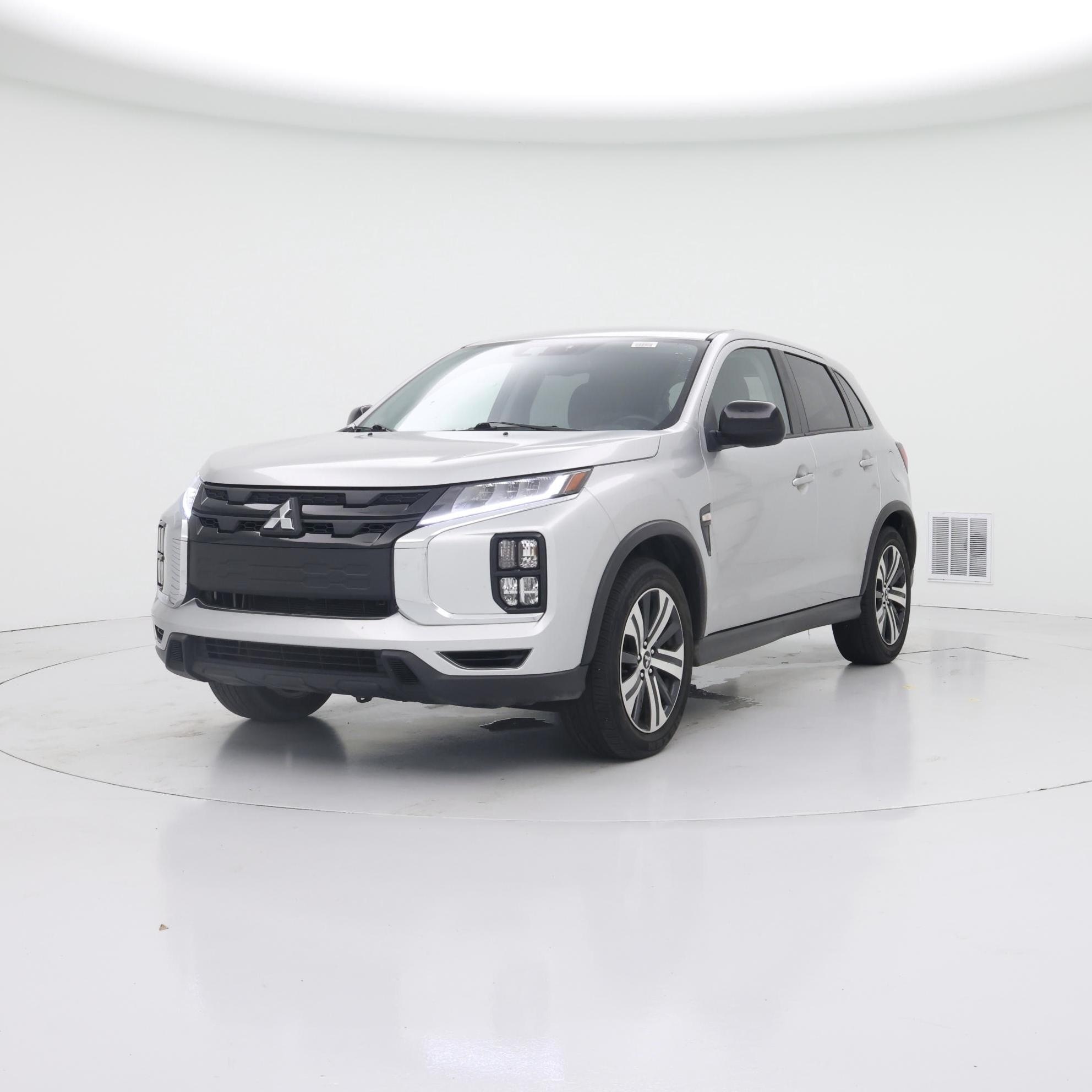 Thumbnail: 2023 Mitsubishi Outlander Sport - 4