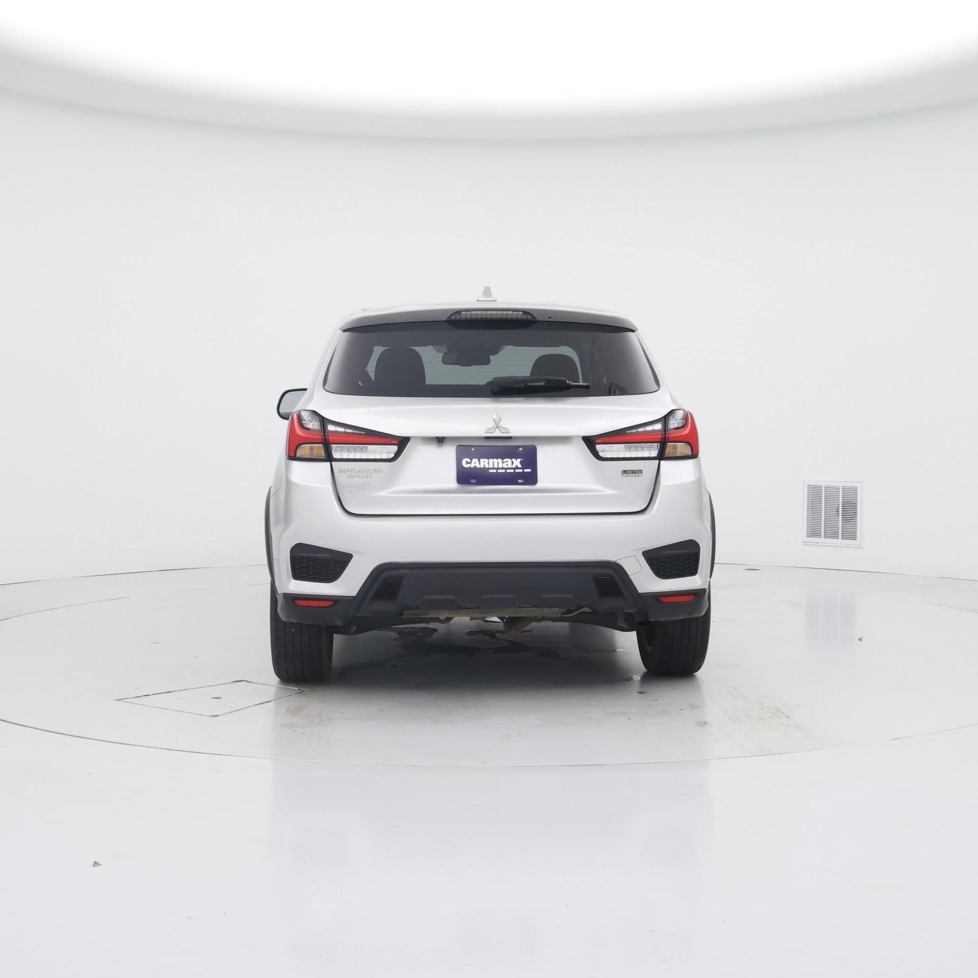 Thumbnail: 2023 Mitsubishi Outlander Sport - 6