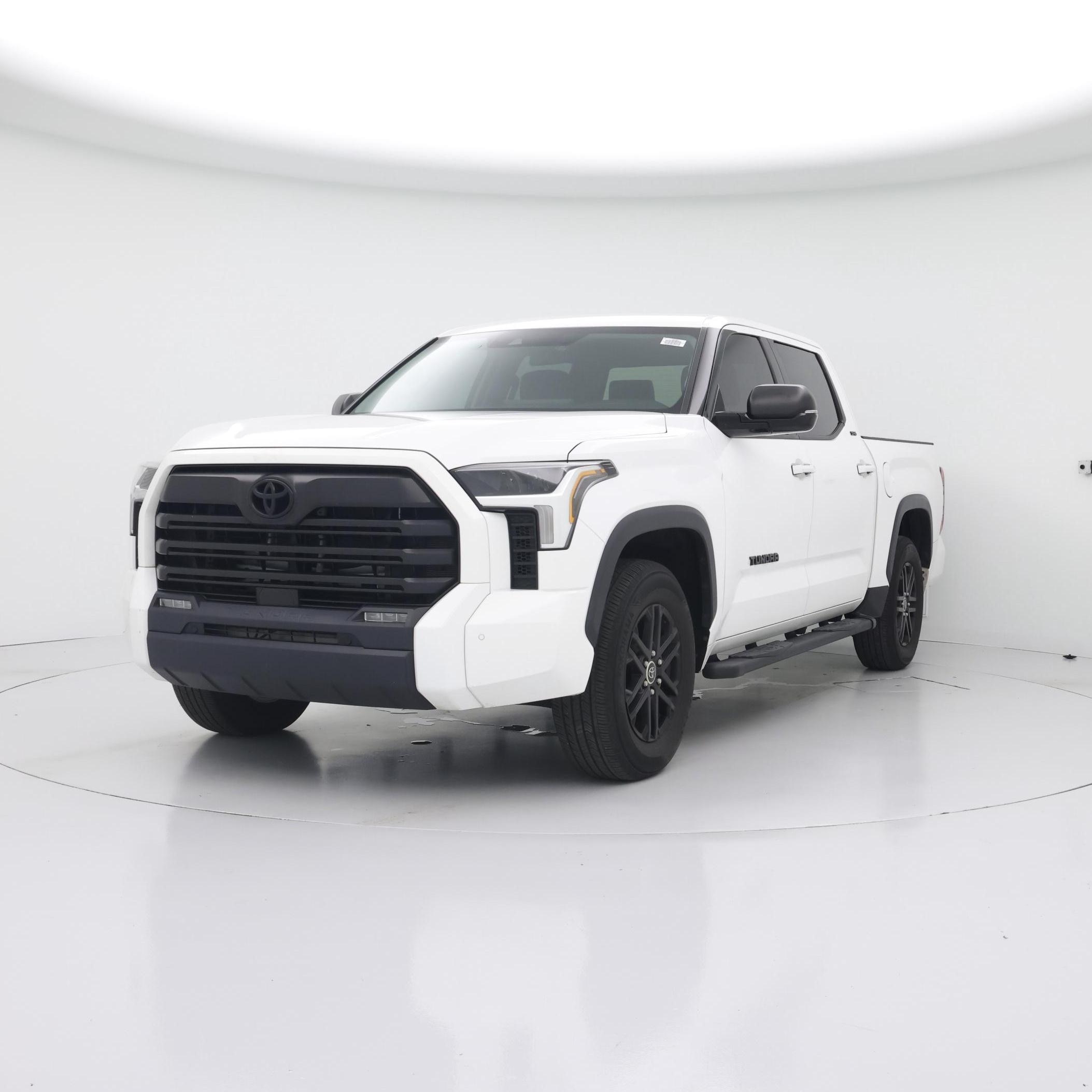 Thumbnail: 2022 Toyota Tundra - 4