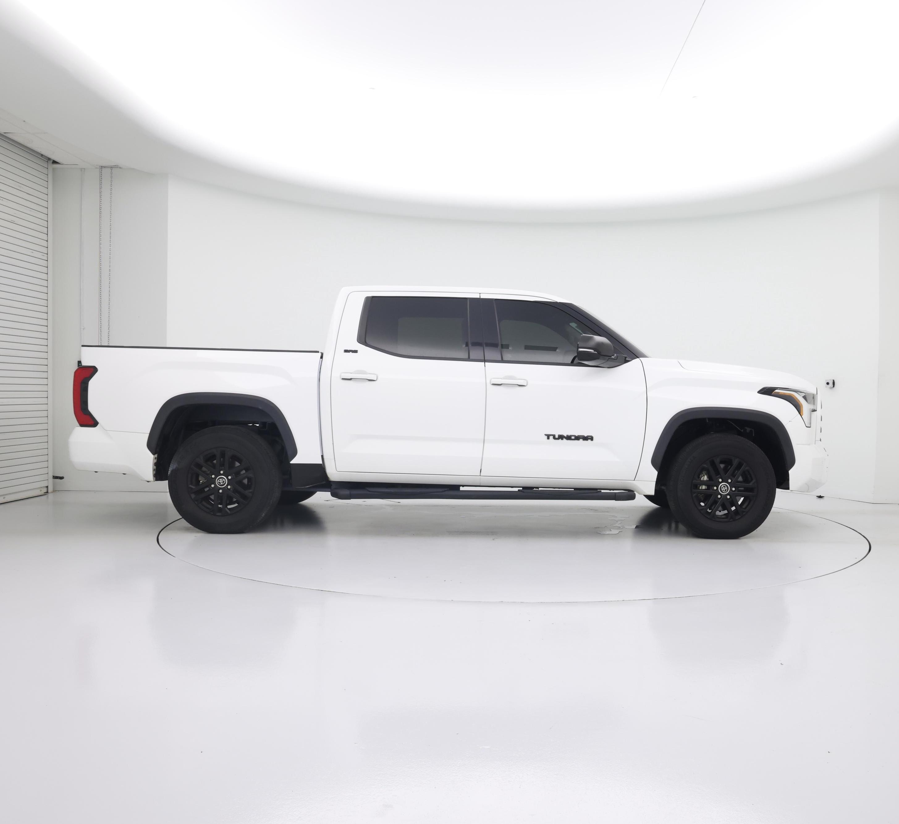 Thumbnail: 2022 Toyota Tundra - 7
