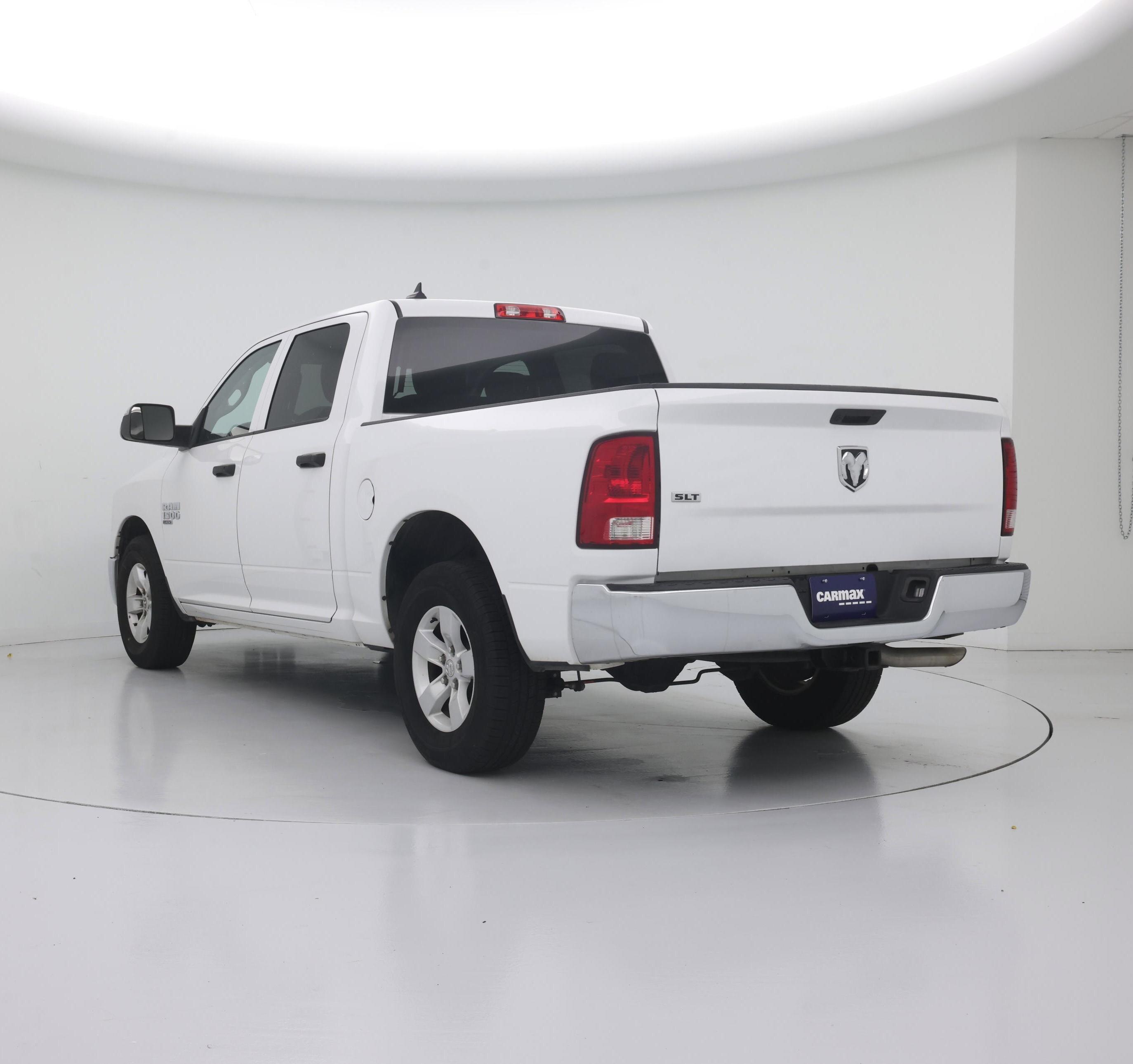 Thumbnail: 2023 RAM 1500 Classic - 2