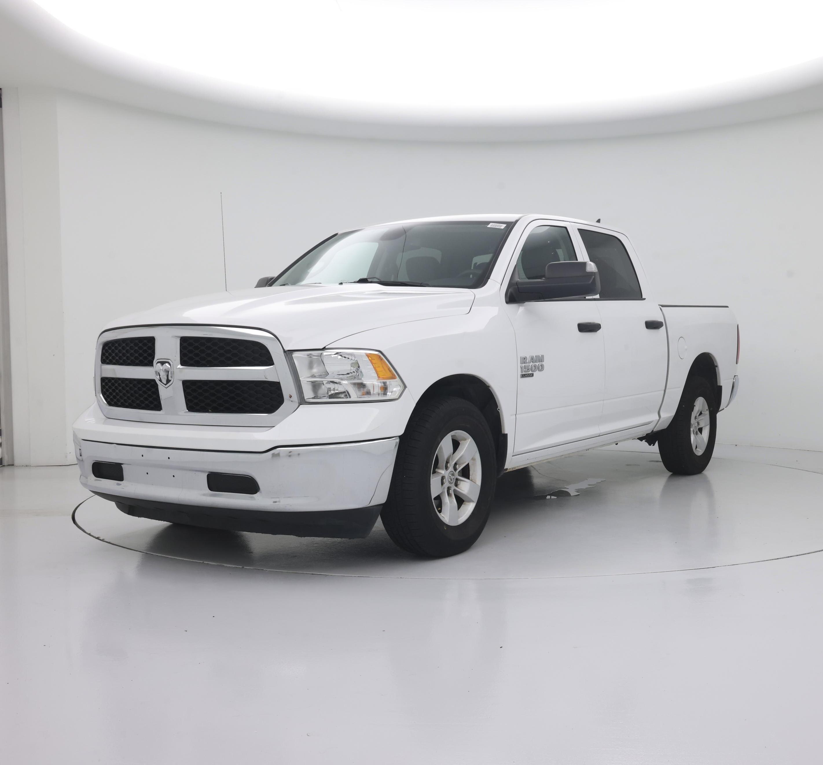 Thumbnail: 2023 RAM 1500 Classic - 4
