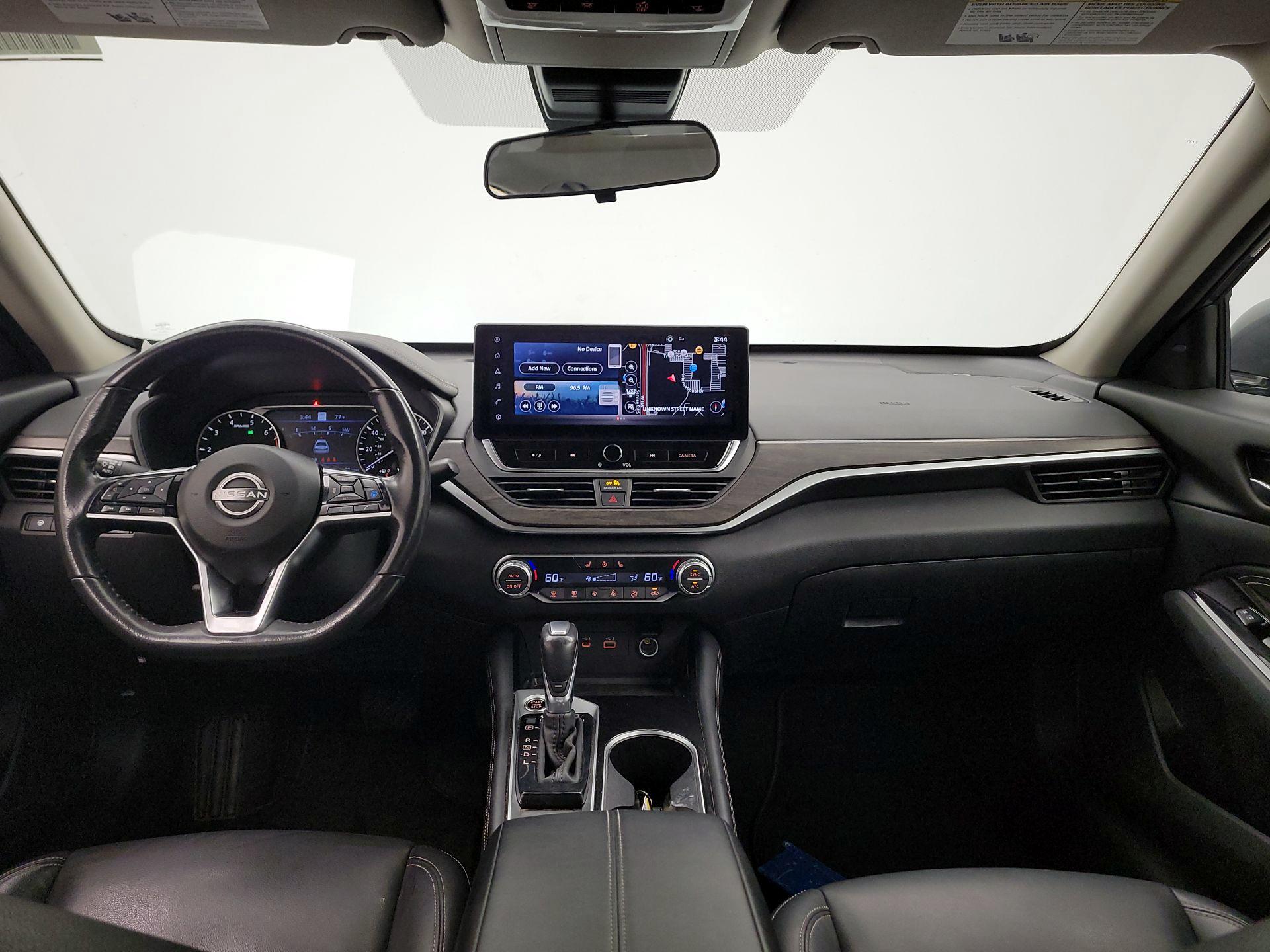 Thumbnail: 2023 Nissan Altima - 9