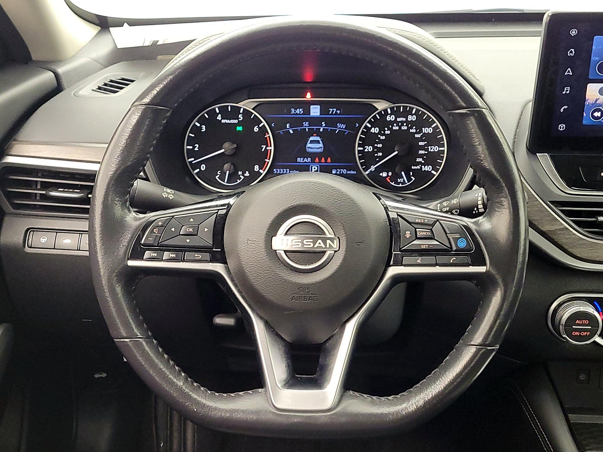 Thumbnail: 2023 Nissan Altima - 10