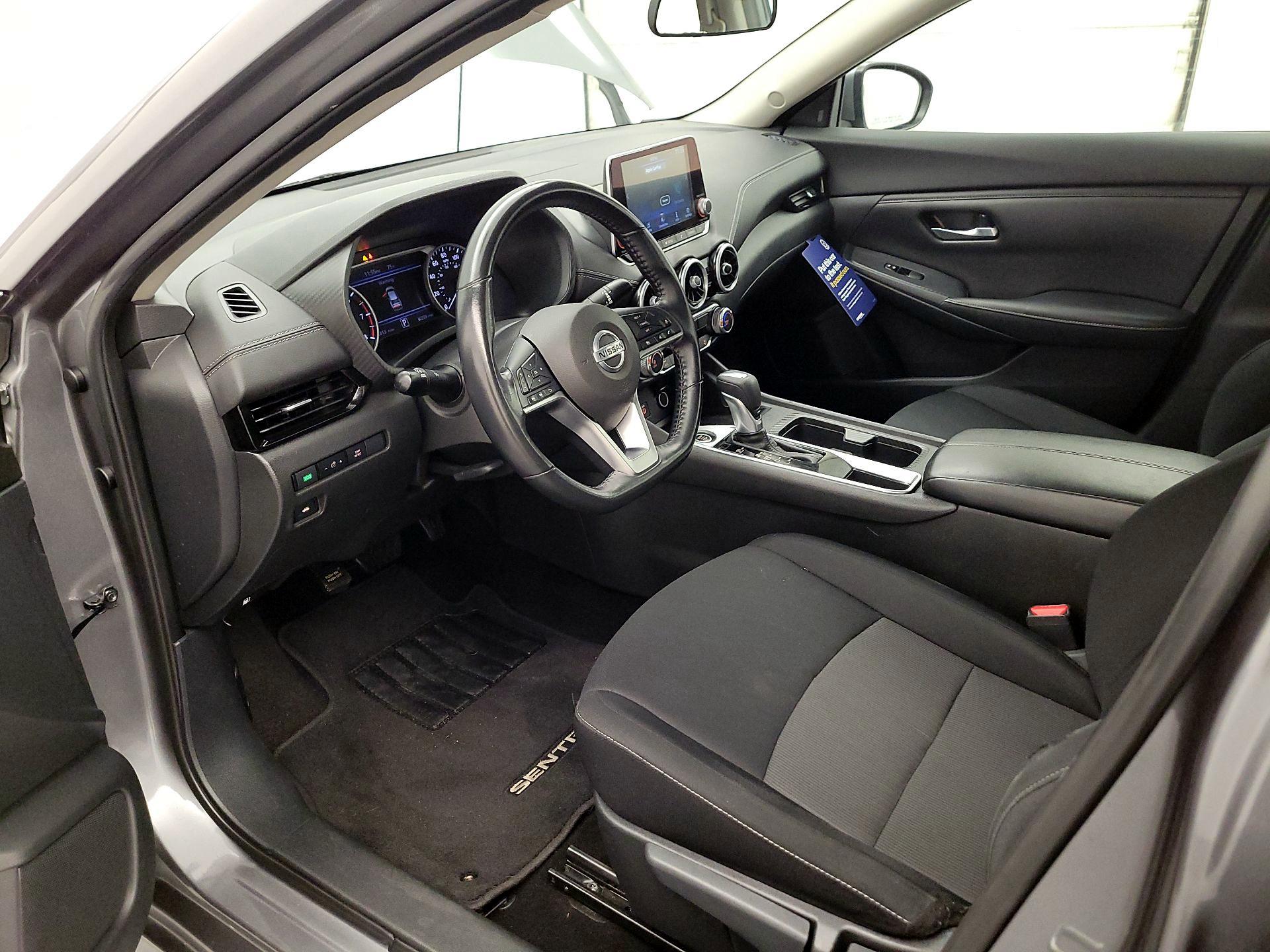 Thumbnail: 2022 Nissan Sentra - 11