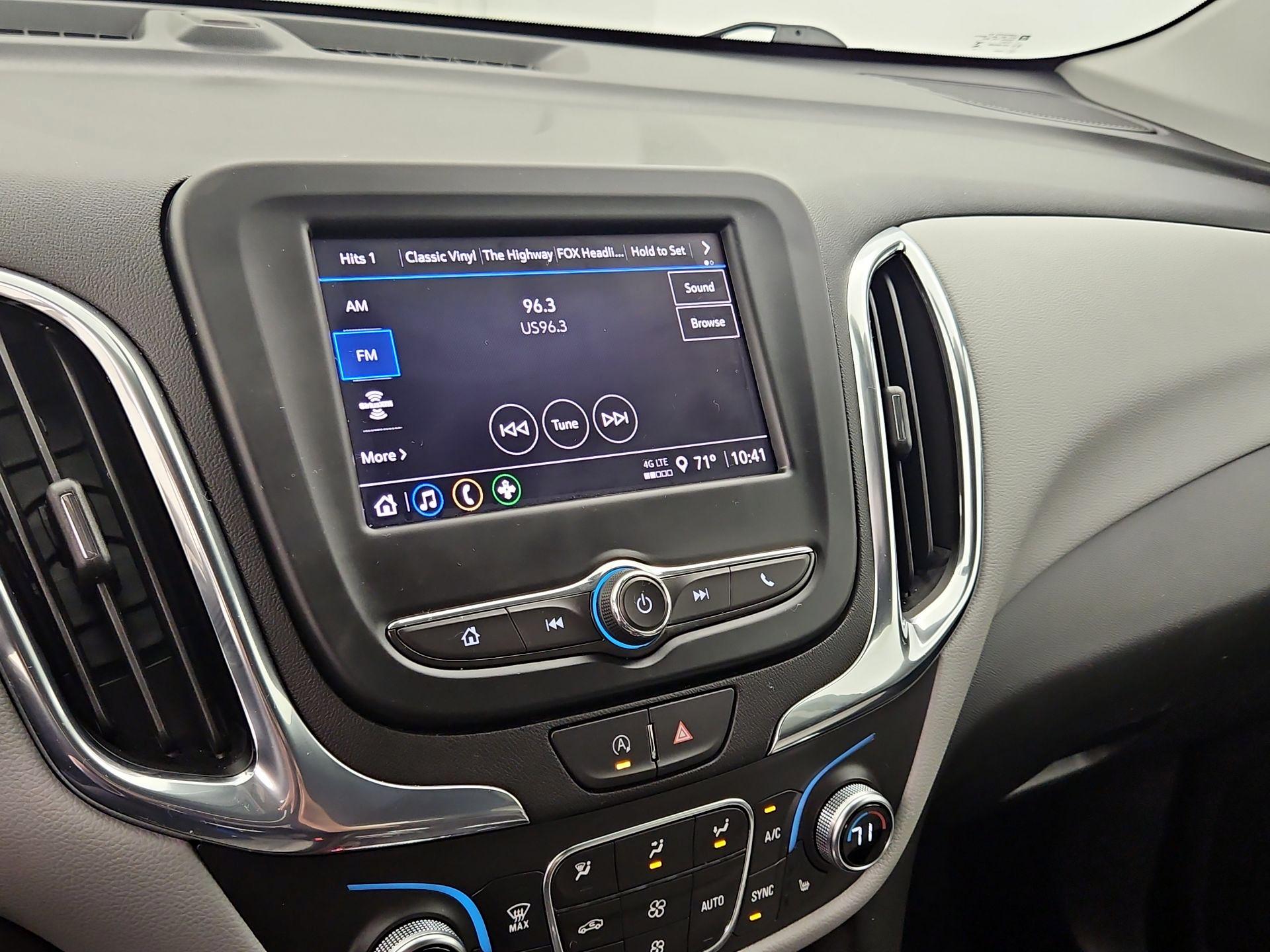 Thumbnail: 2023 Chevrolet Equinox - 15