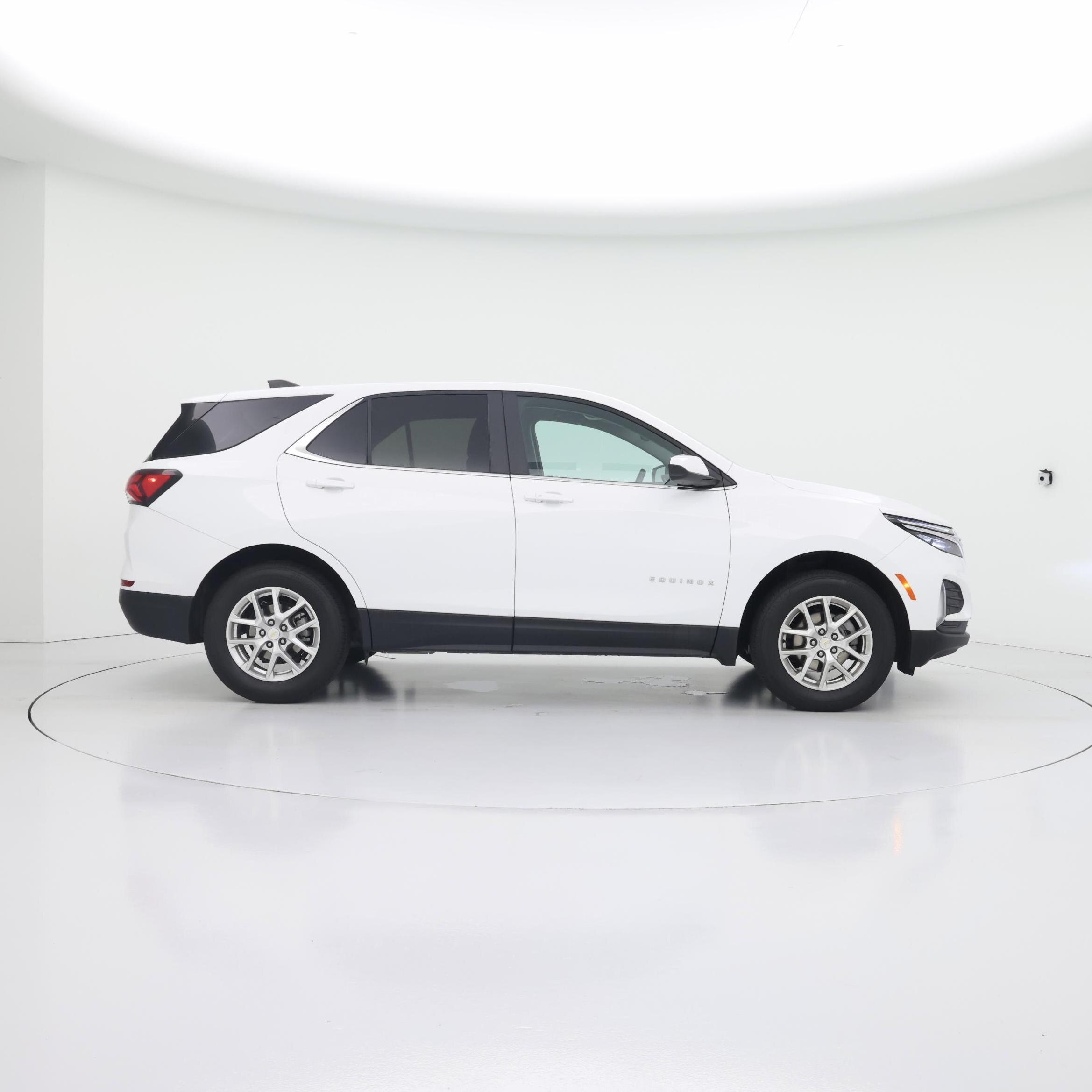 Thumbnail: 2023 Chevrolet Equinox - 7