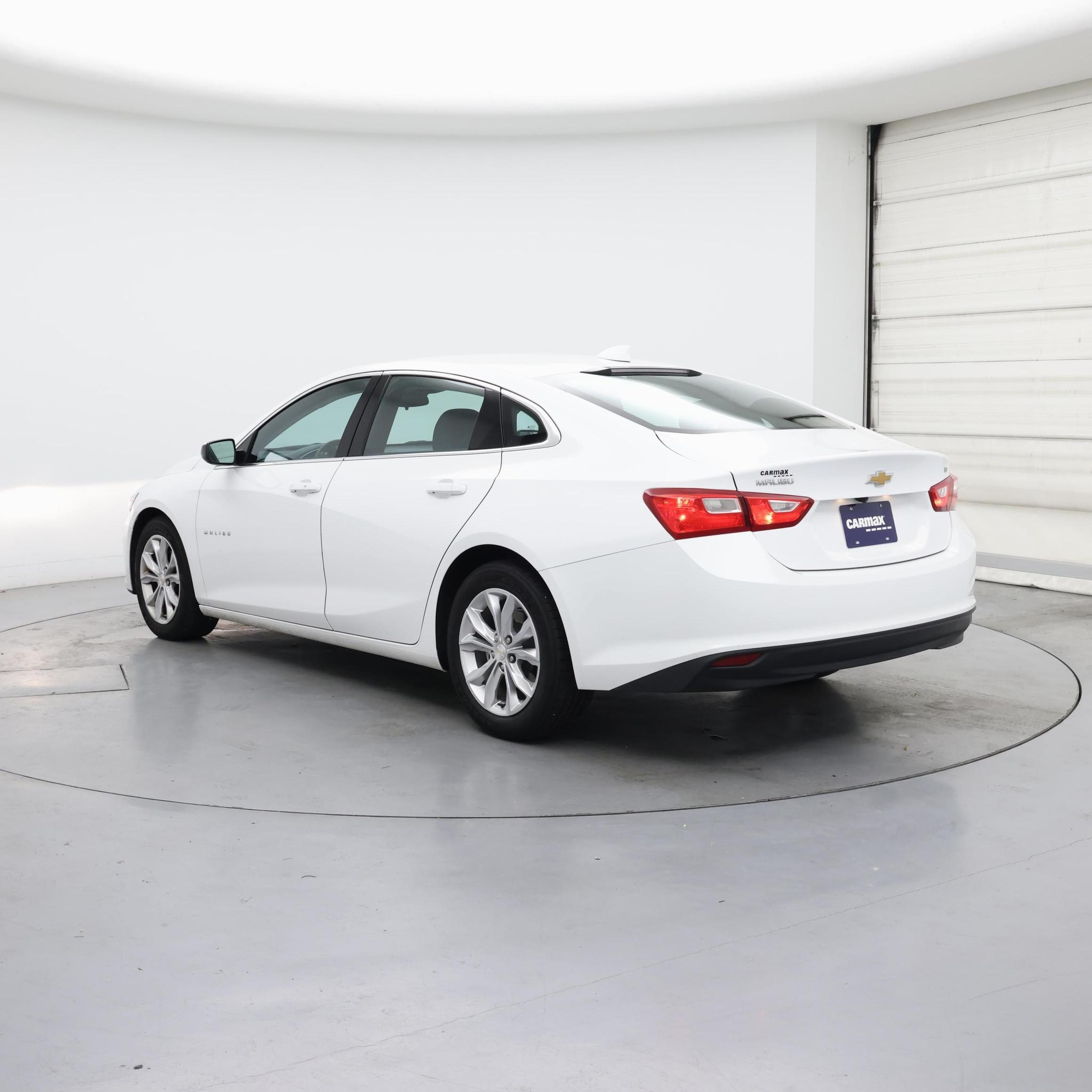 Thumbnail: 2023 Chevrolet Malibu - 2