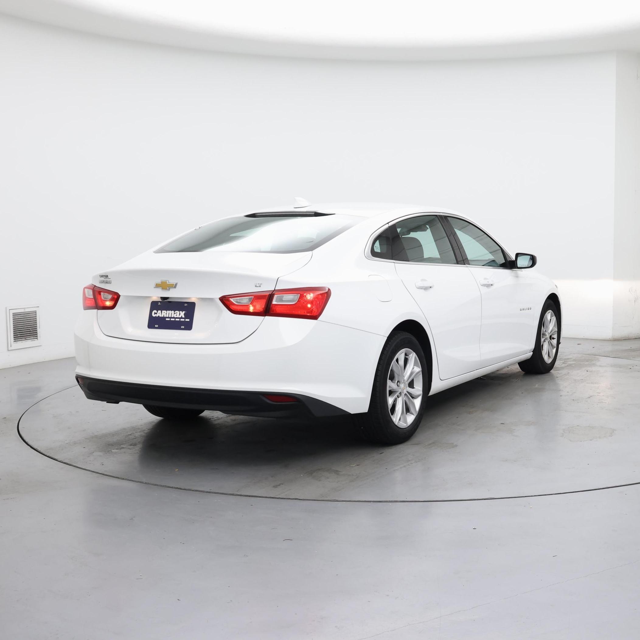 Thumbnail: 2023 Chevrolet Malibu - 8