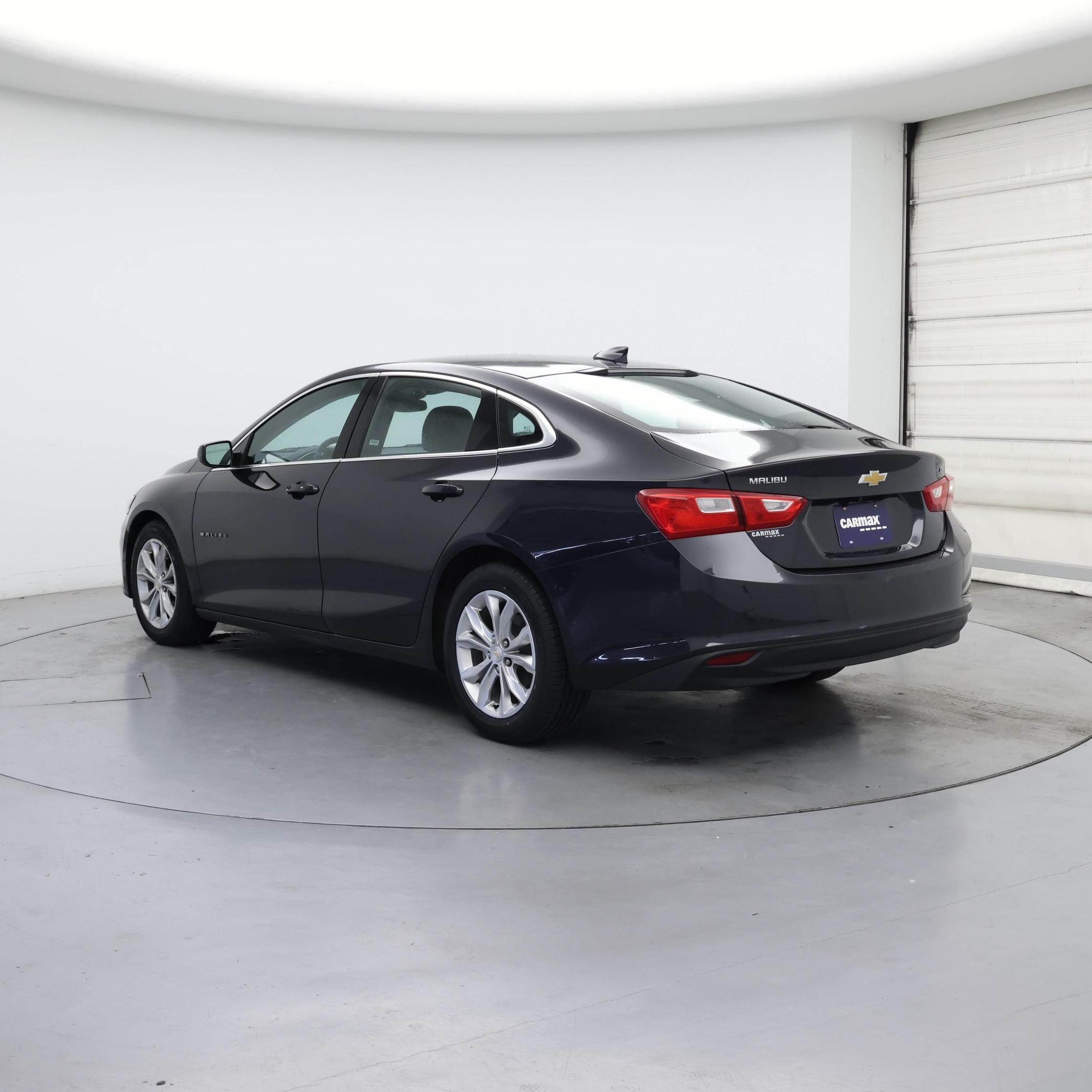 Thumbnail: 2023 Chevrolet Malibu - 2