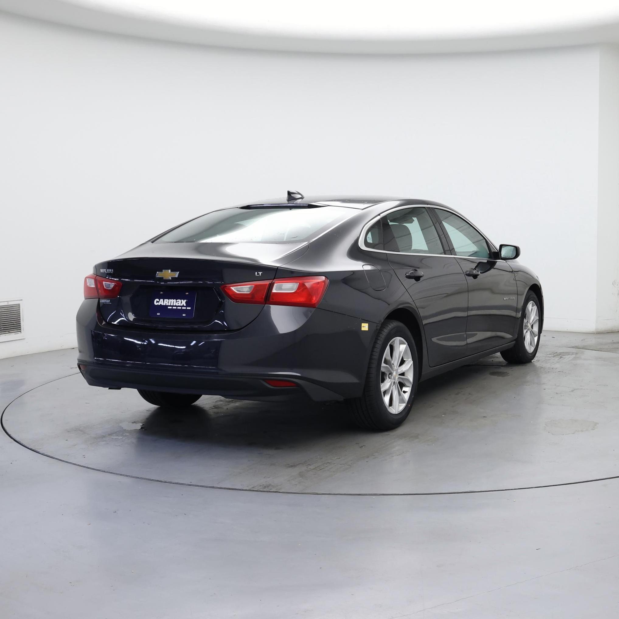 Thumbnail: 2023 Chevrolet Malibu - 8
