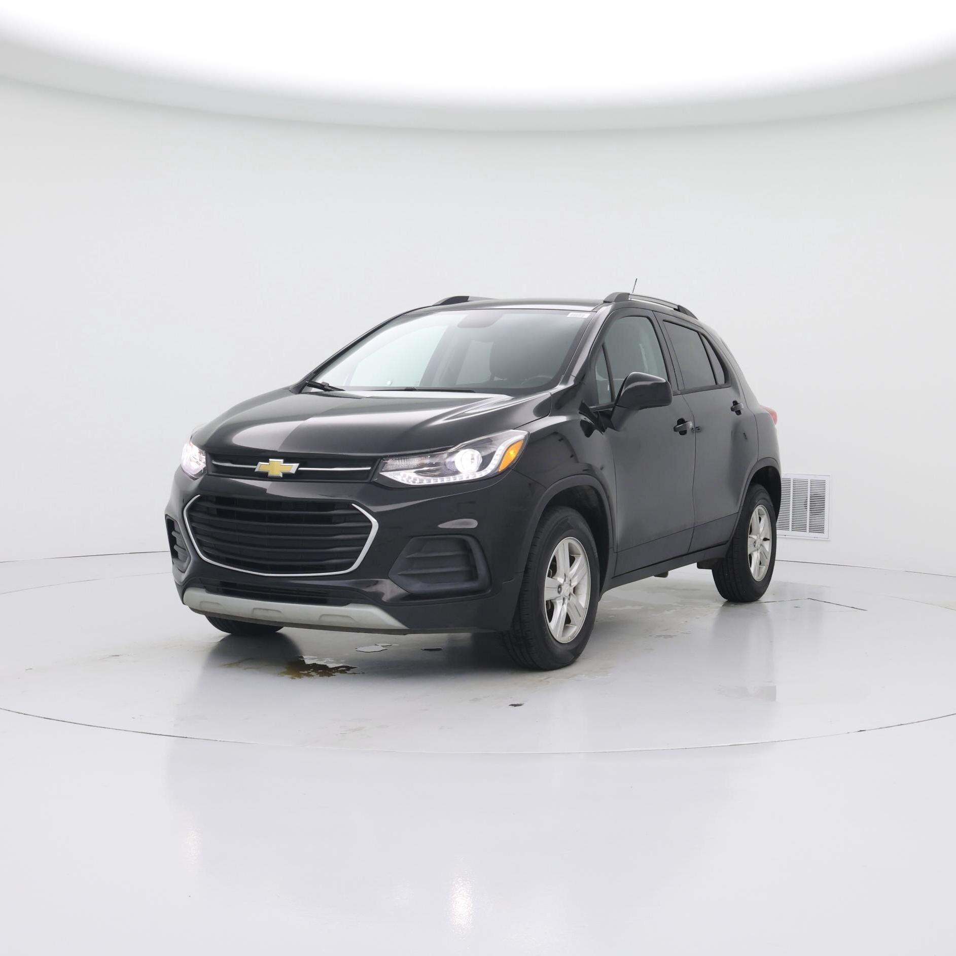 Thumbnail: 2022 Chevrolet Trax - 4