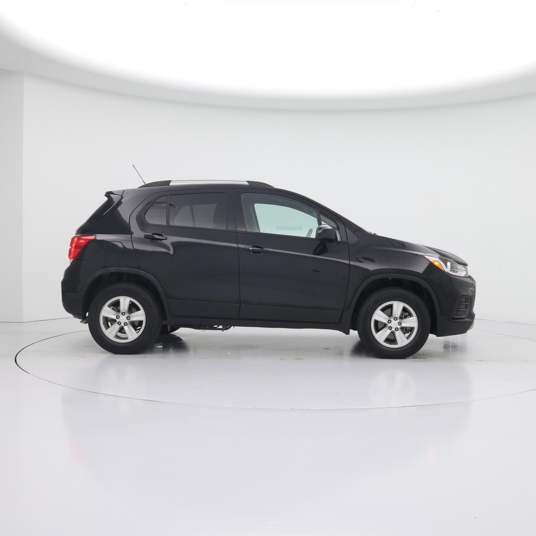 Thumbnail: 2022 Chevrolet Trax - 7