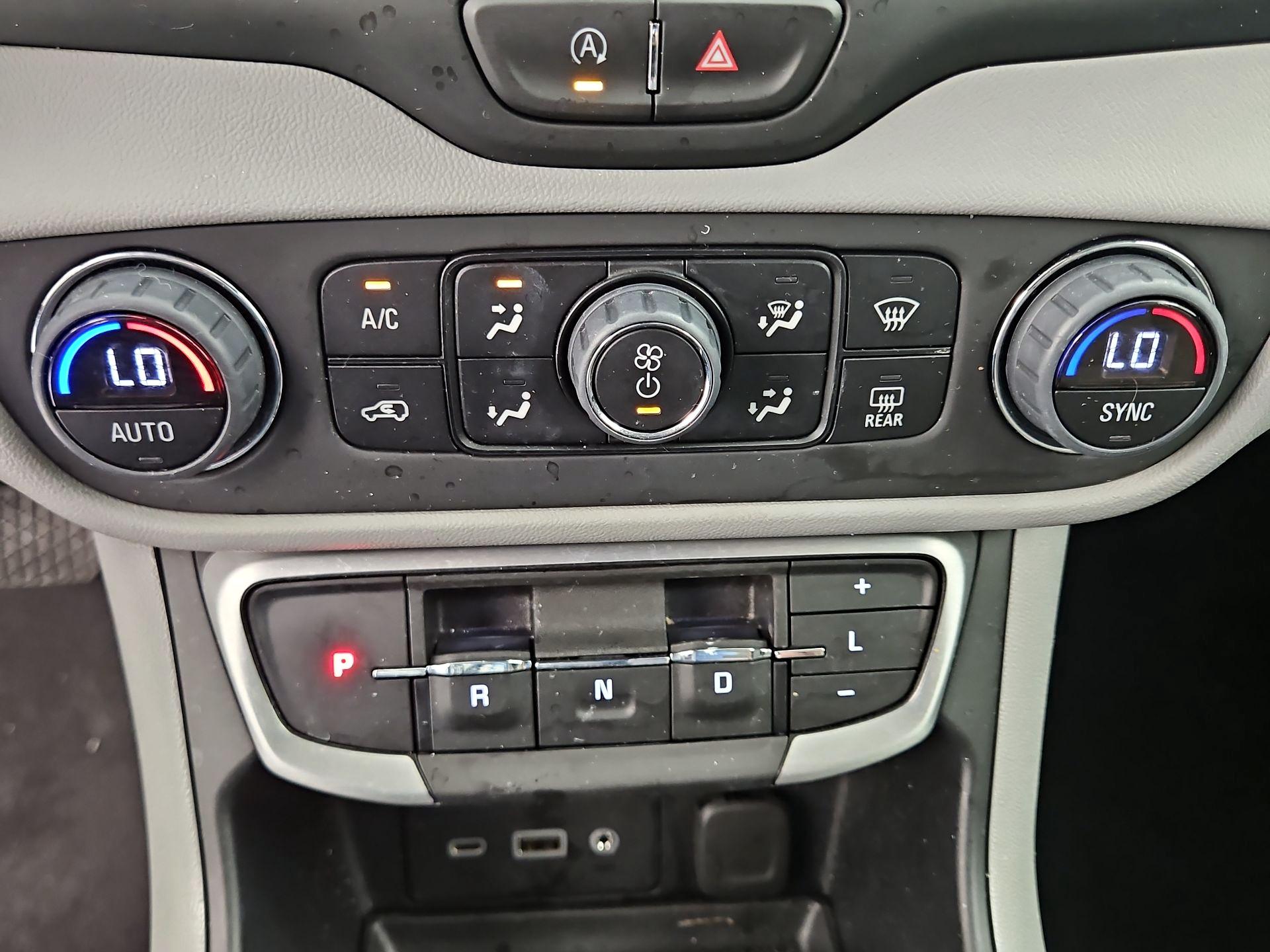 Thumbnail: 2023 GMC Terrain - 16