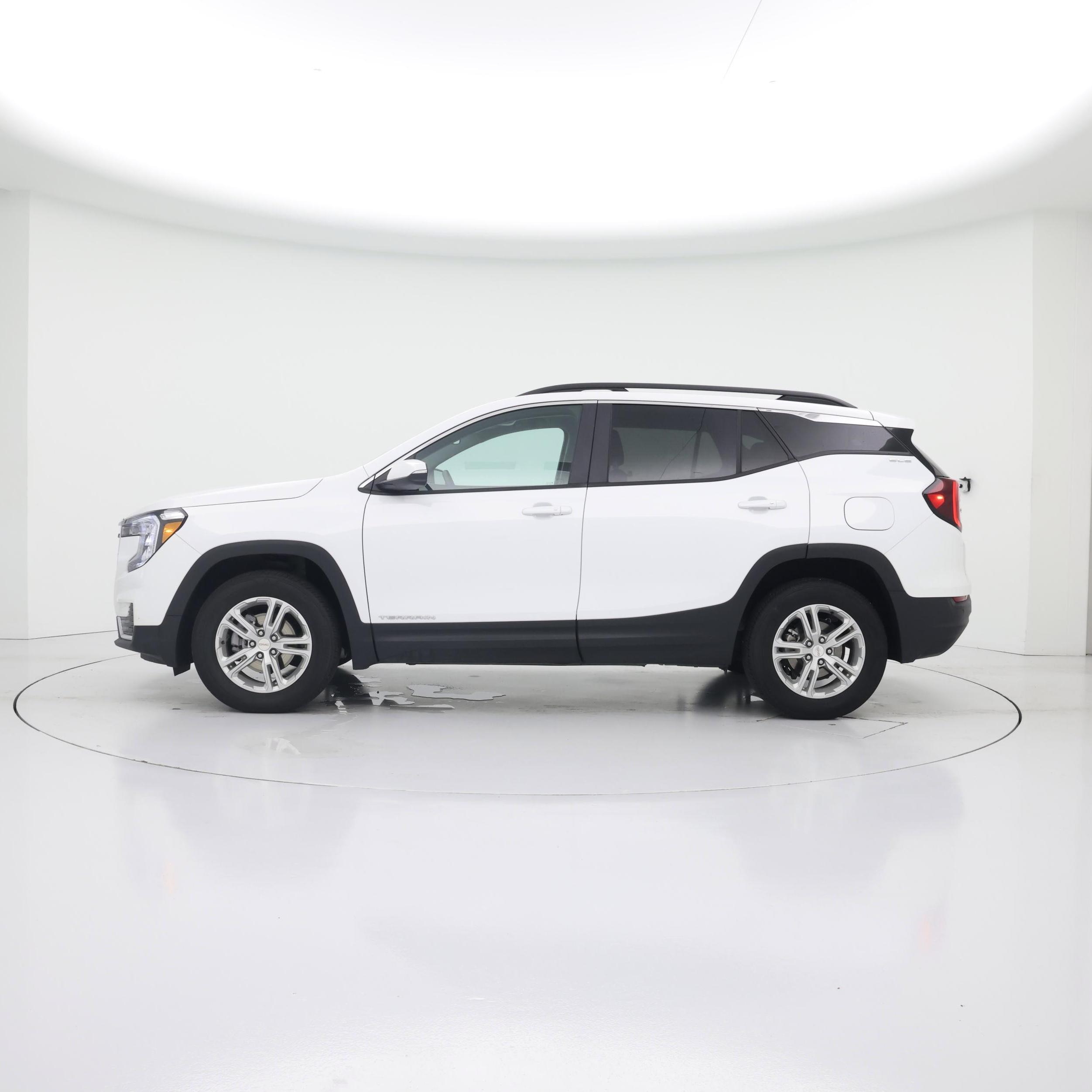 Thumbnail: 2023 GMC Terrain - 3