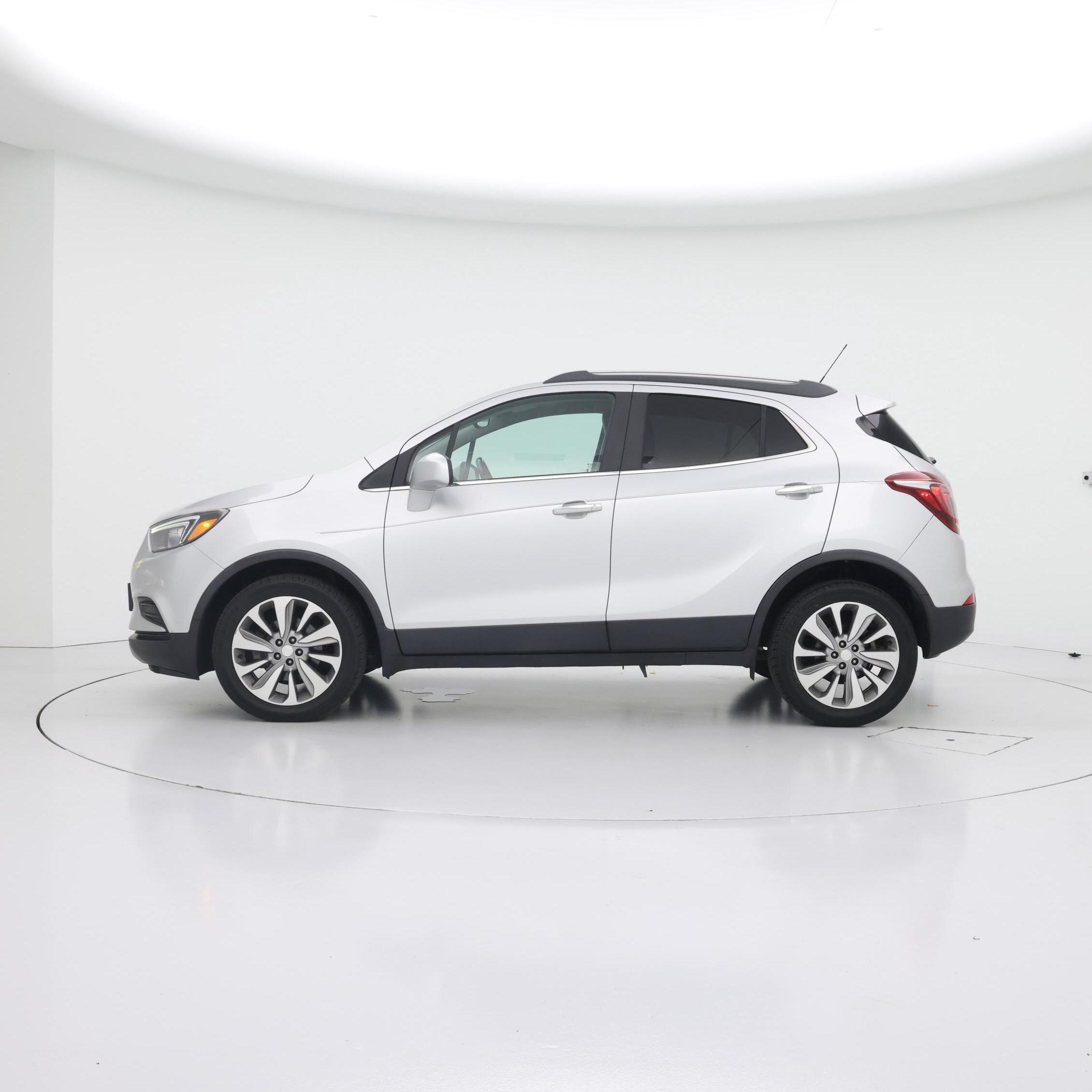 Thumbnail: 2020 Buick Encore - 3