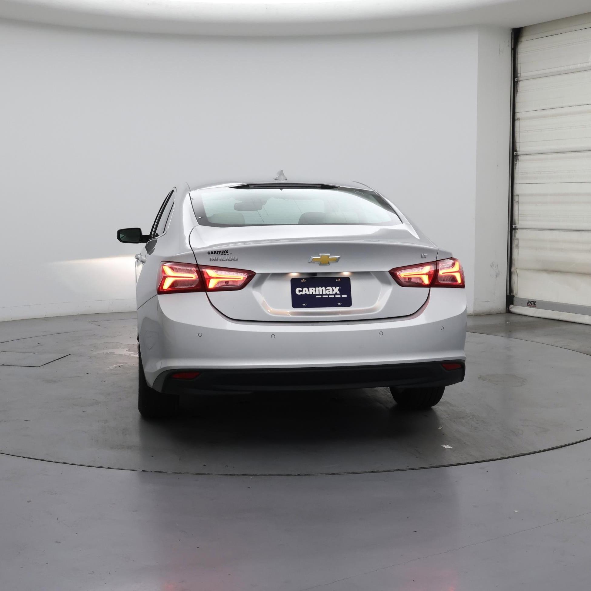 Thumbnail: 2020 Chevrolet Malibu - 6